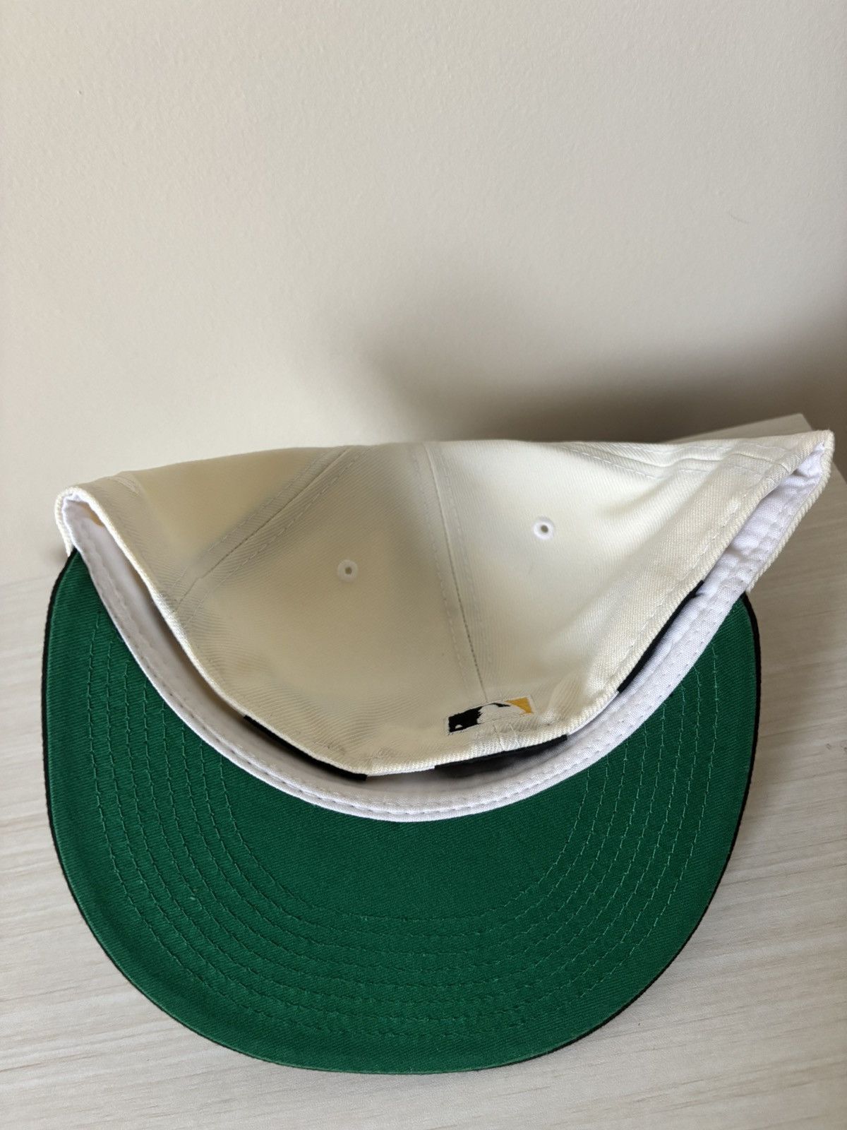 Hat Club Pittsbrugh Pirates Fitted Size 7 1/2 Hatclub Size ONE SIZE - 6 Thumbnail
