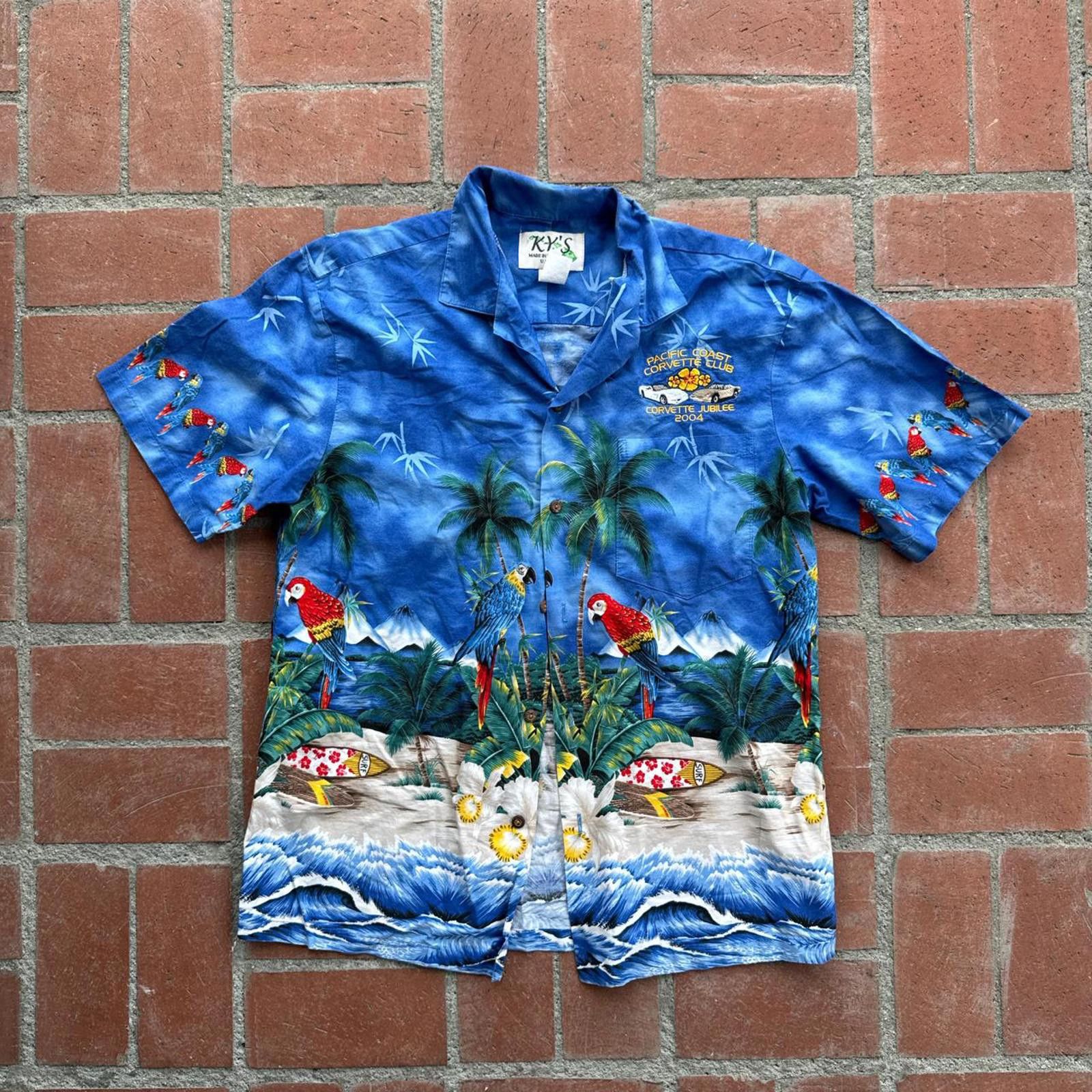 Designer Beautiful tropical button shirt w/ cool corvette embroidery Size US M / EU 48-50 / 2 - 1 Thumbnail