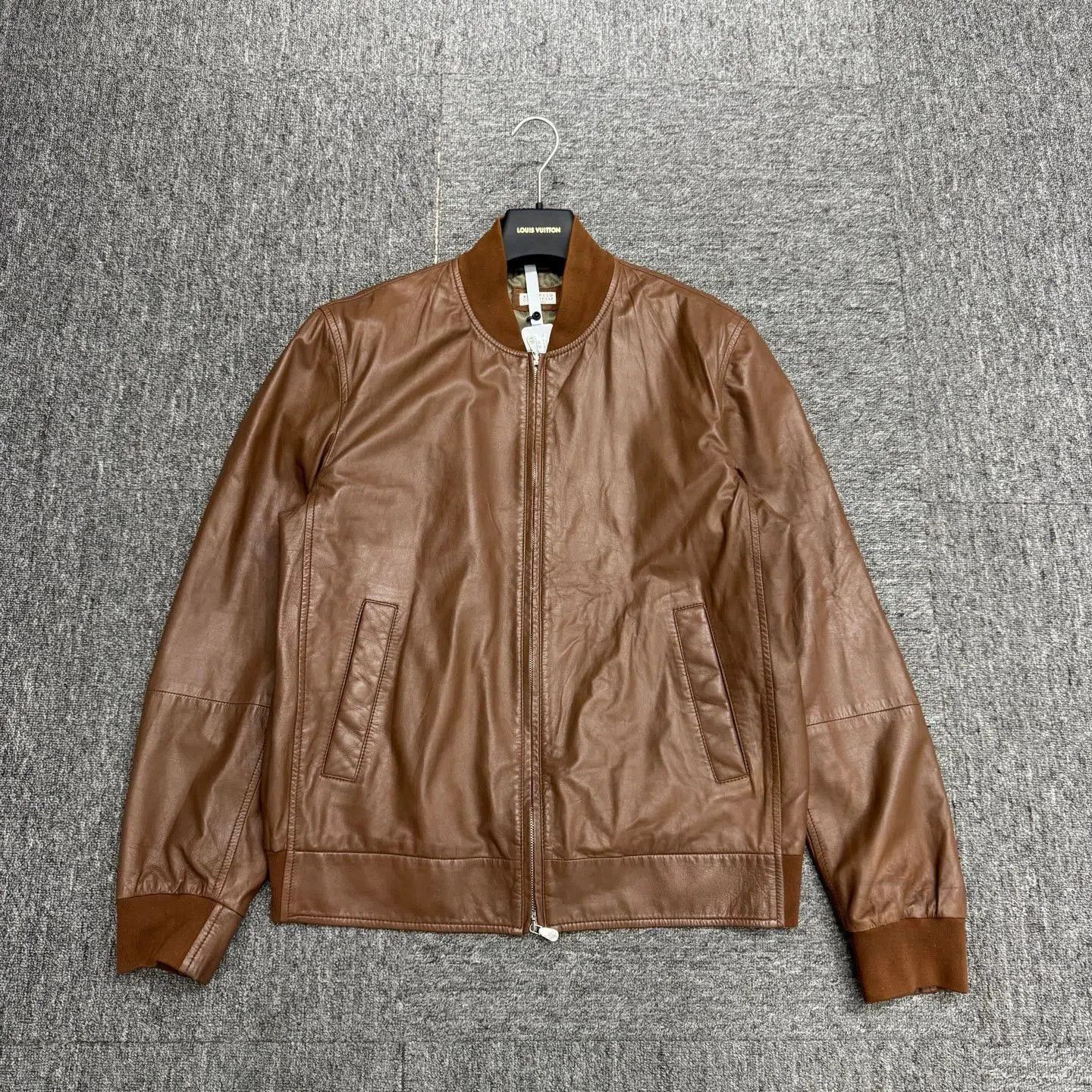 Brunello Cucinelli Brown Leather Bomber Jacket Size M. Size US M / EU 48-50 / 2 - 1 Thumbnail