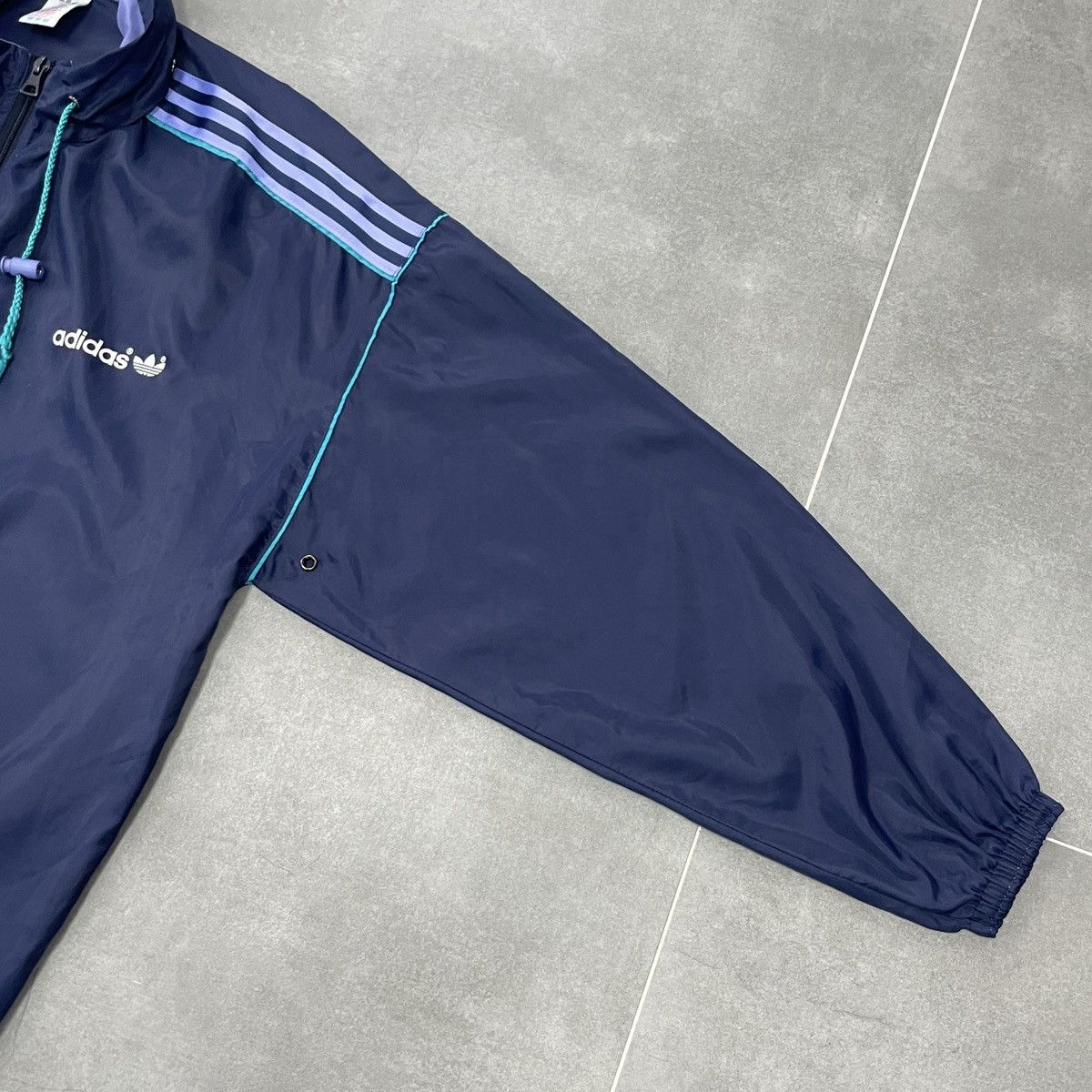 Adidas × Vintage Vintage Adidas Jacket Size S Size US S / EU 44-46 / 1 - 8 Thumbnail