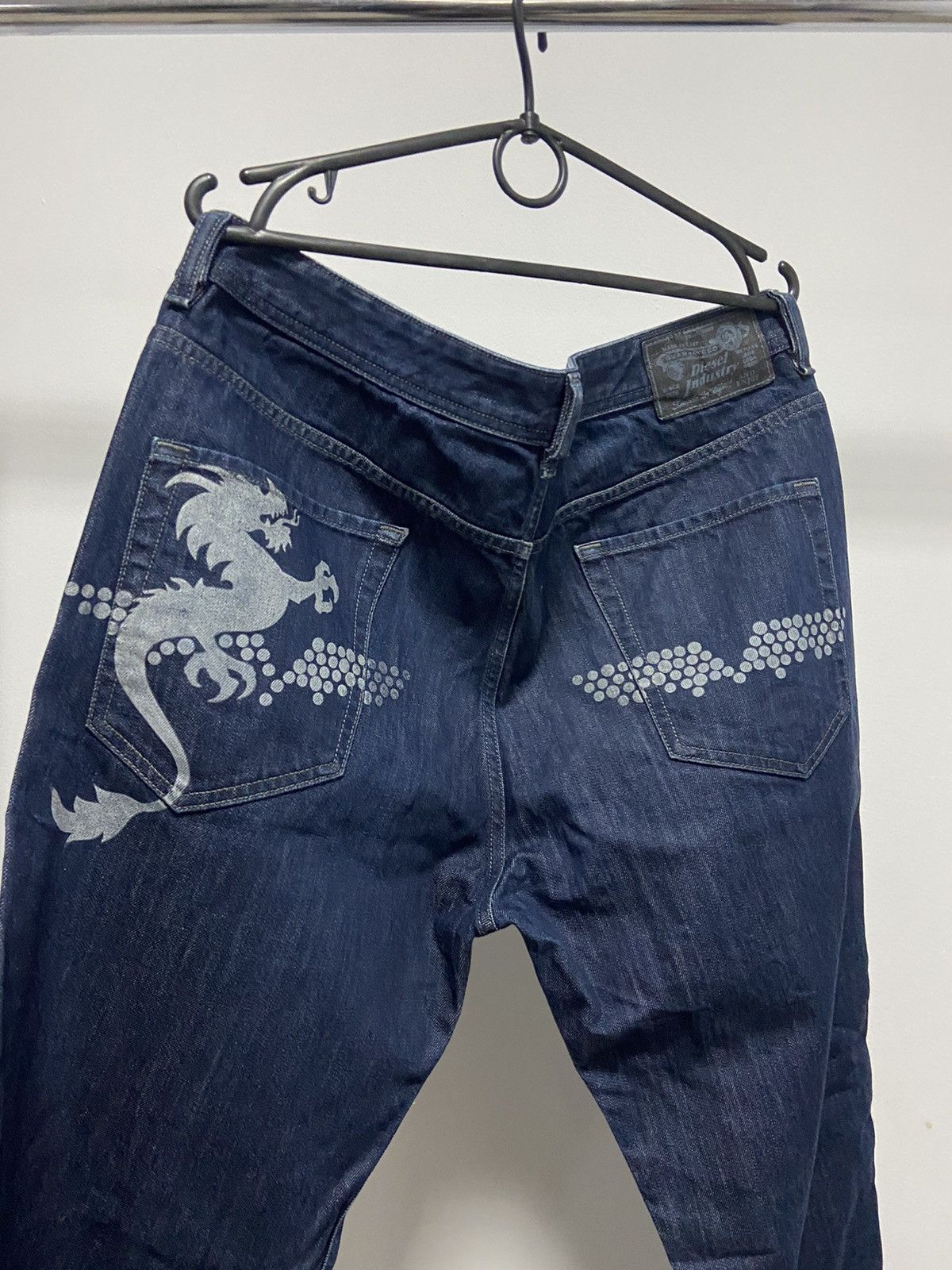 Diesel × Japanese Brand × Vintage Diesel Japanese dragon vintage jeans pants baggy pocket logo Size US 34 / EU 50 - 2 Thumbnail