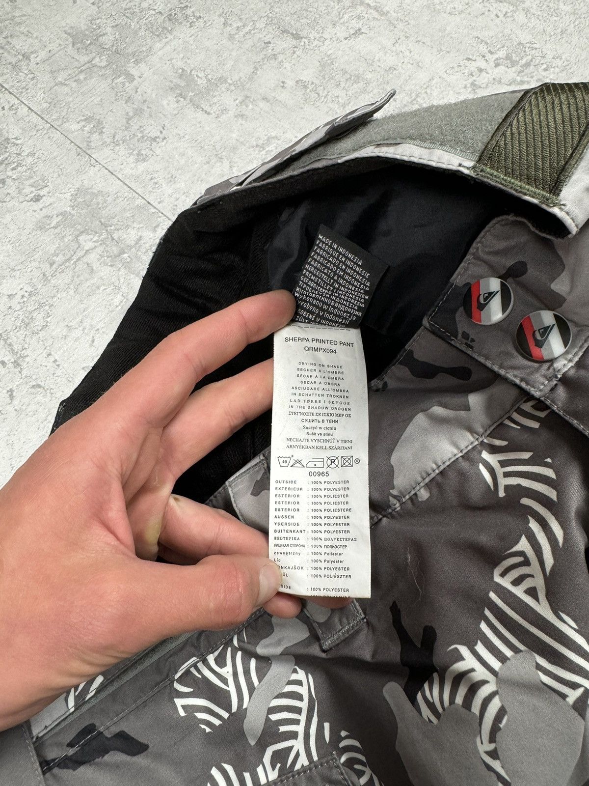 Quicksilver Quiksilver Utility Sherpa Printed Camo Ski Pants Size XL Size US 36 / EU 52 - 18 Thumbnail