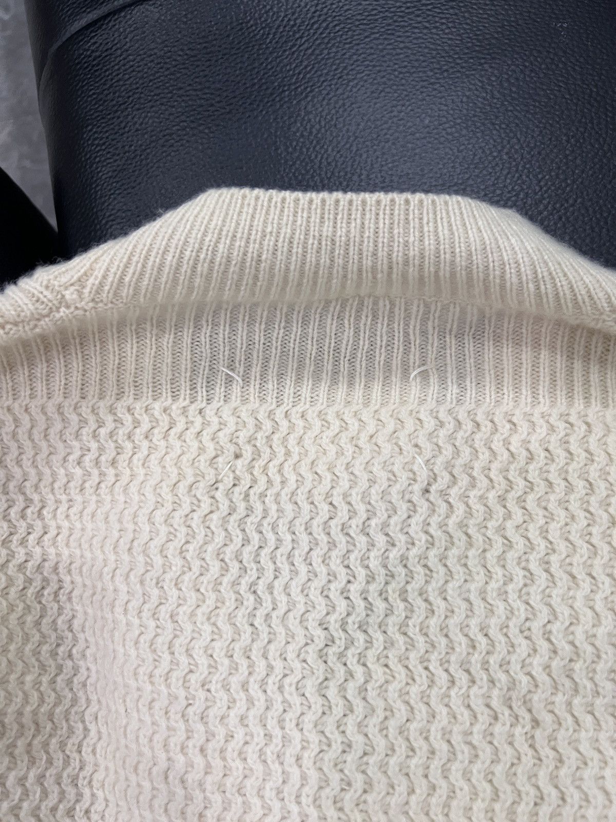 Maison Margiela Maison Margiela SS15 Line 4 Button Knit Cardigan Size US S / EU 44-46 / 1 - 8 Thumbnail