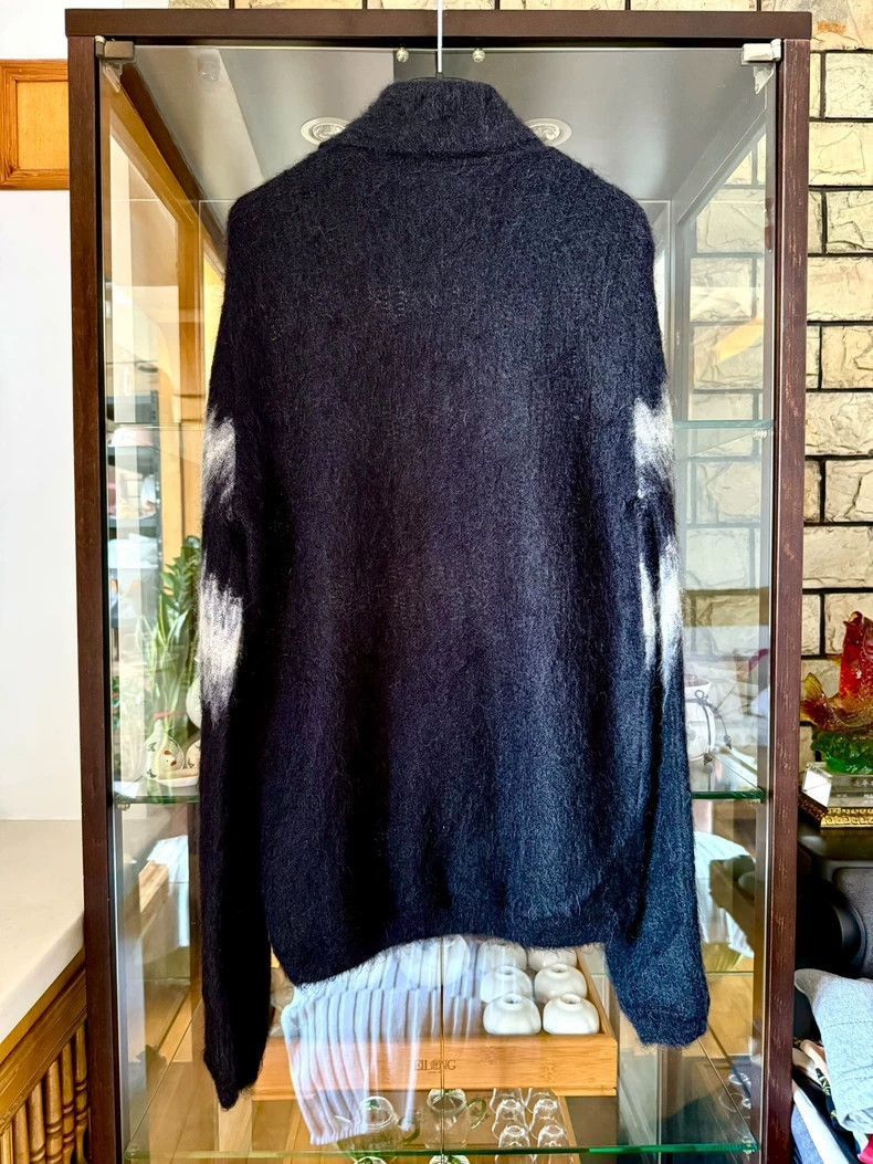 Saint Laurent Paris saint laurent 20fw black white turtleneck-2507 Size US M / EU 48-50 / 2 - 3 Thumbnail