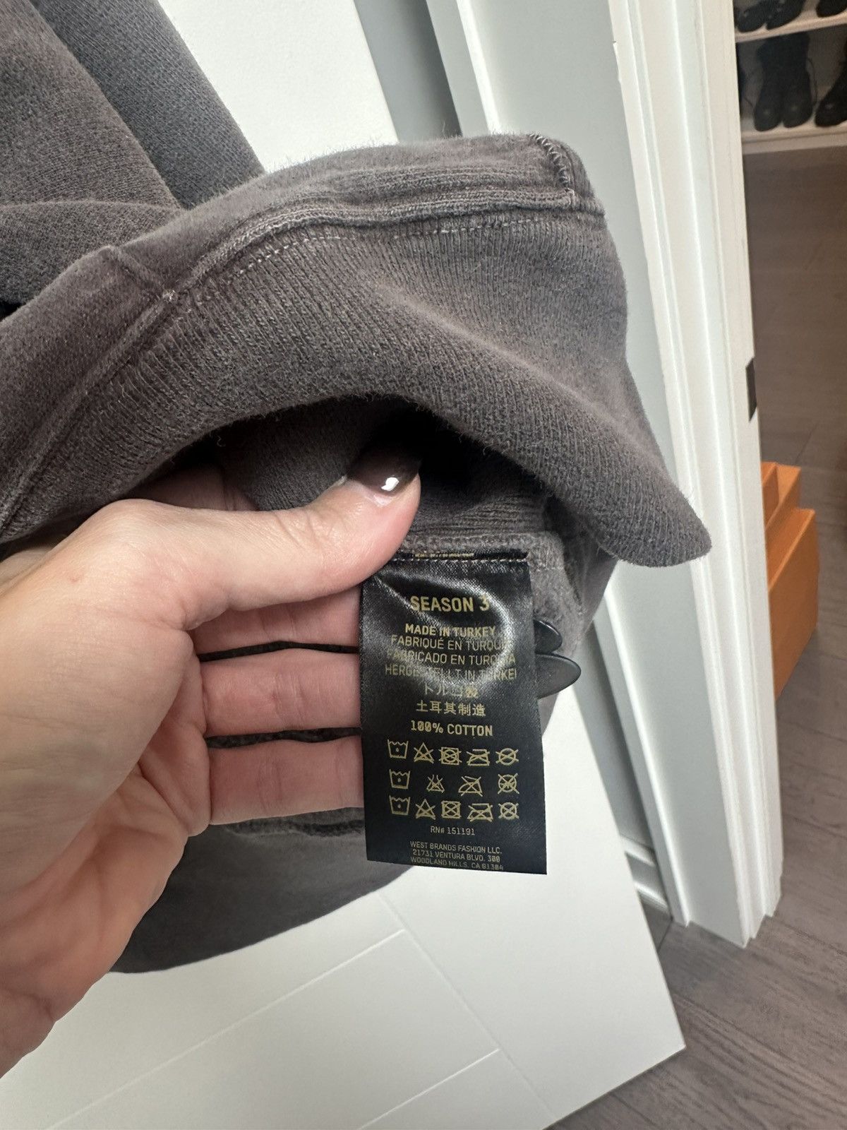 Yeezy Yeezy Season 3 Sweatshirt Size US M / EU 48-50 / 2 - 5 Thumbnail