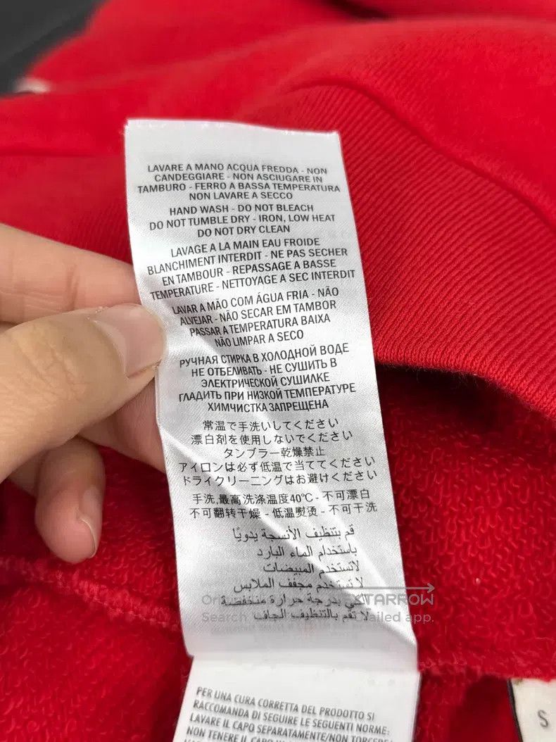 Gucci Gucci Red printed sequin sweatshirt Size US S / EU 44-46 / 1 - 8 Thumbnail