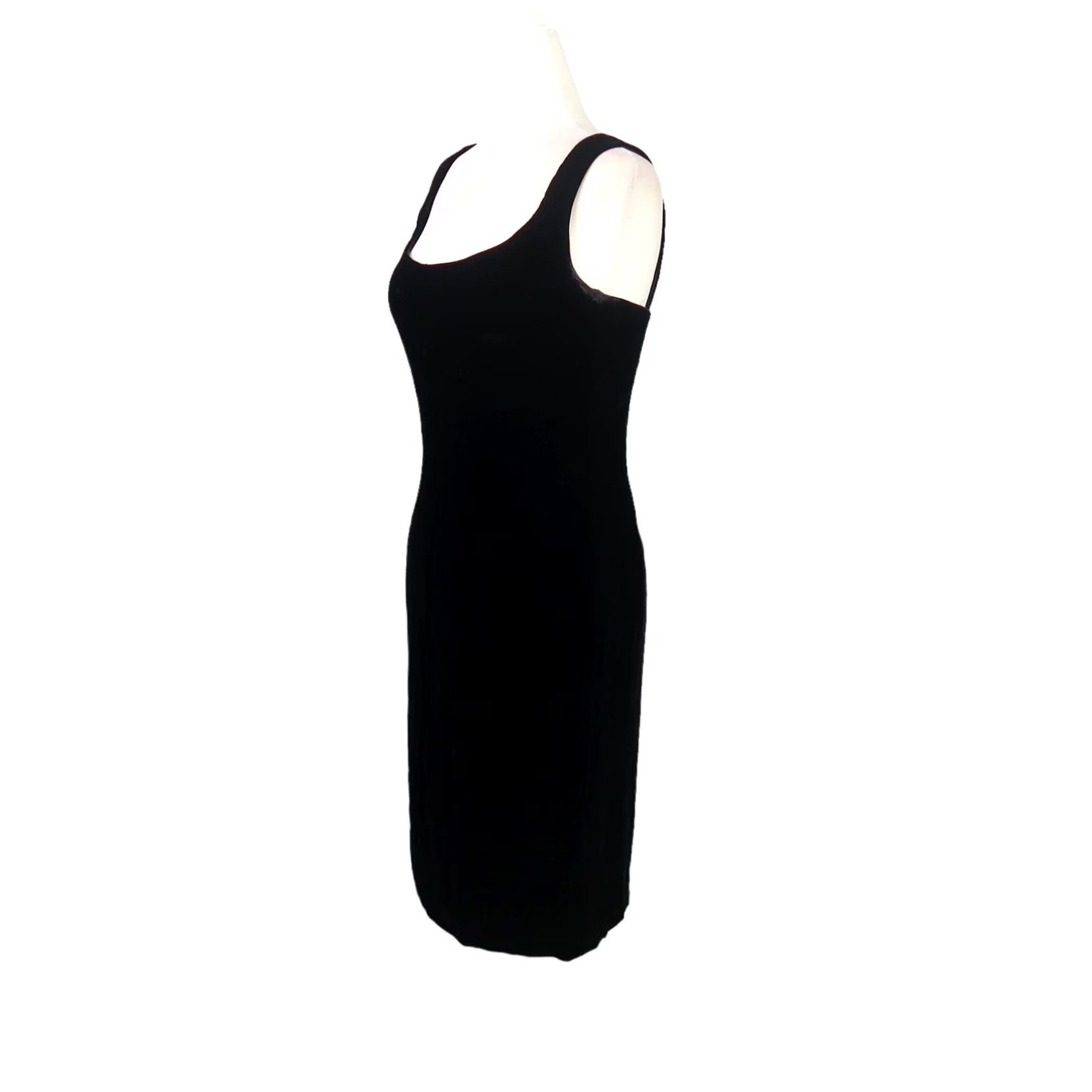 Vintage VINTAGE Victor Costa Black Velvet Kne e Length Sheath Cocktail Dress 6 Womens Sleeveless Zip Back 90s 80s Party Formal Size M / US 6-8 / IT 42-44 - 3 Thumbnail