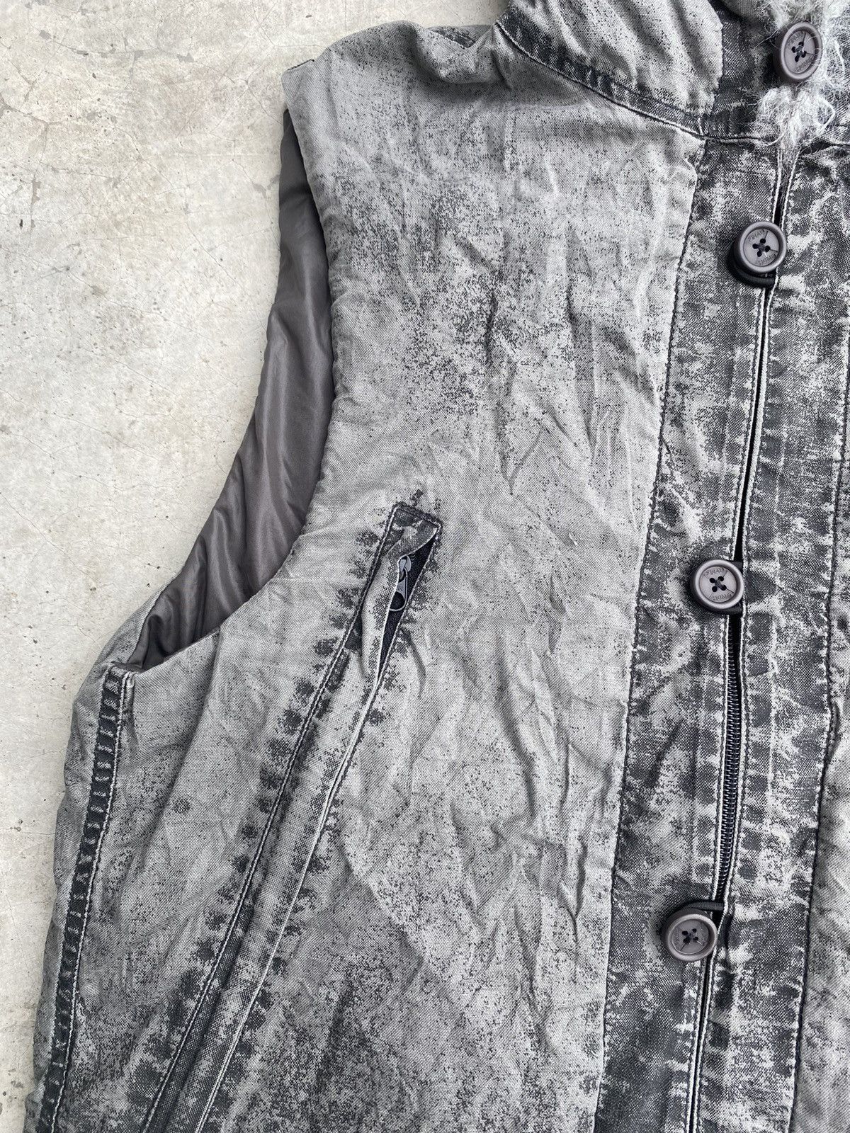 Final Home Archival Final Home Winter Vest Size US M / EU 48-50 / 2 - 3 Thumbnail