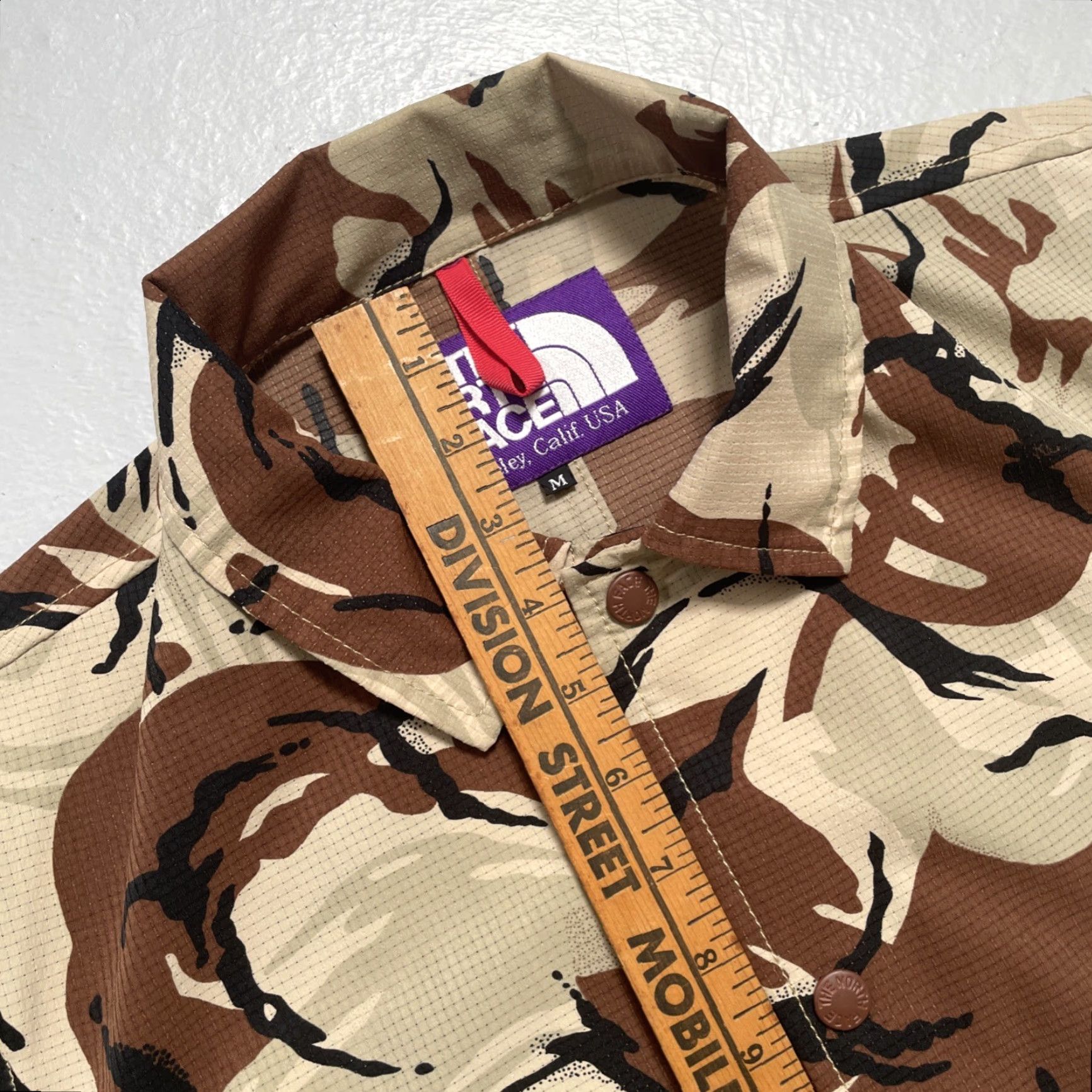 The North Face The North Face Purple Label Japan Camo Lightweight Coach Style Jacket M Mens Windbreaker Unisex Adults Purple Camouflage Lightweight Jacket Size US M / EU 48-50 / 2 - 4 Thumbnail