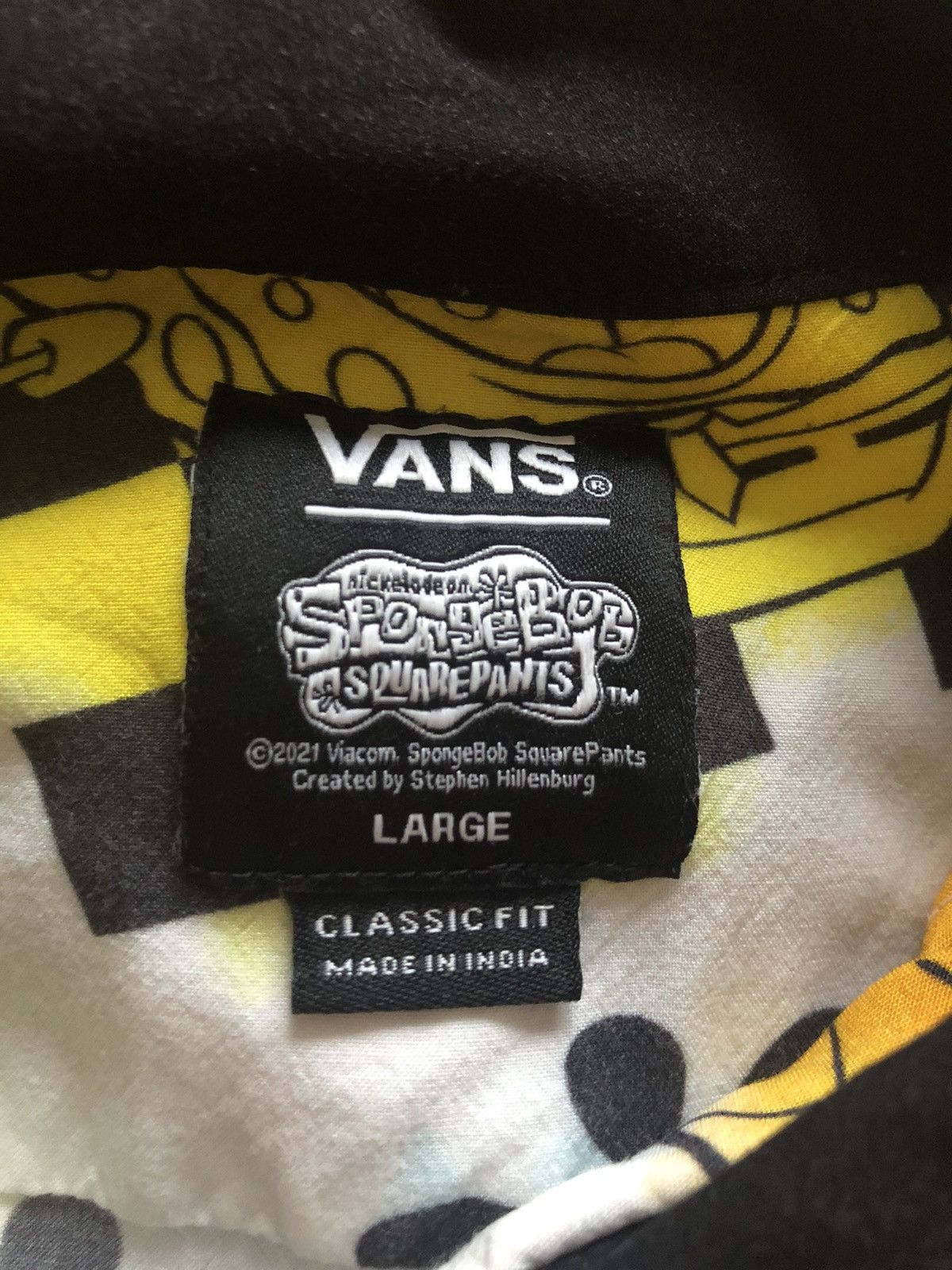 Vans VINTAGE SPONGEBOB X VANS BUTTON UP SHIRT Size US L / EU 52-54 / 3 - 4 Thumbnail