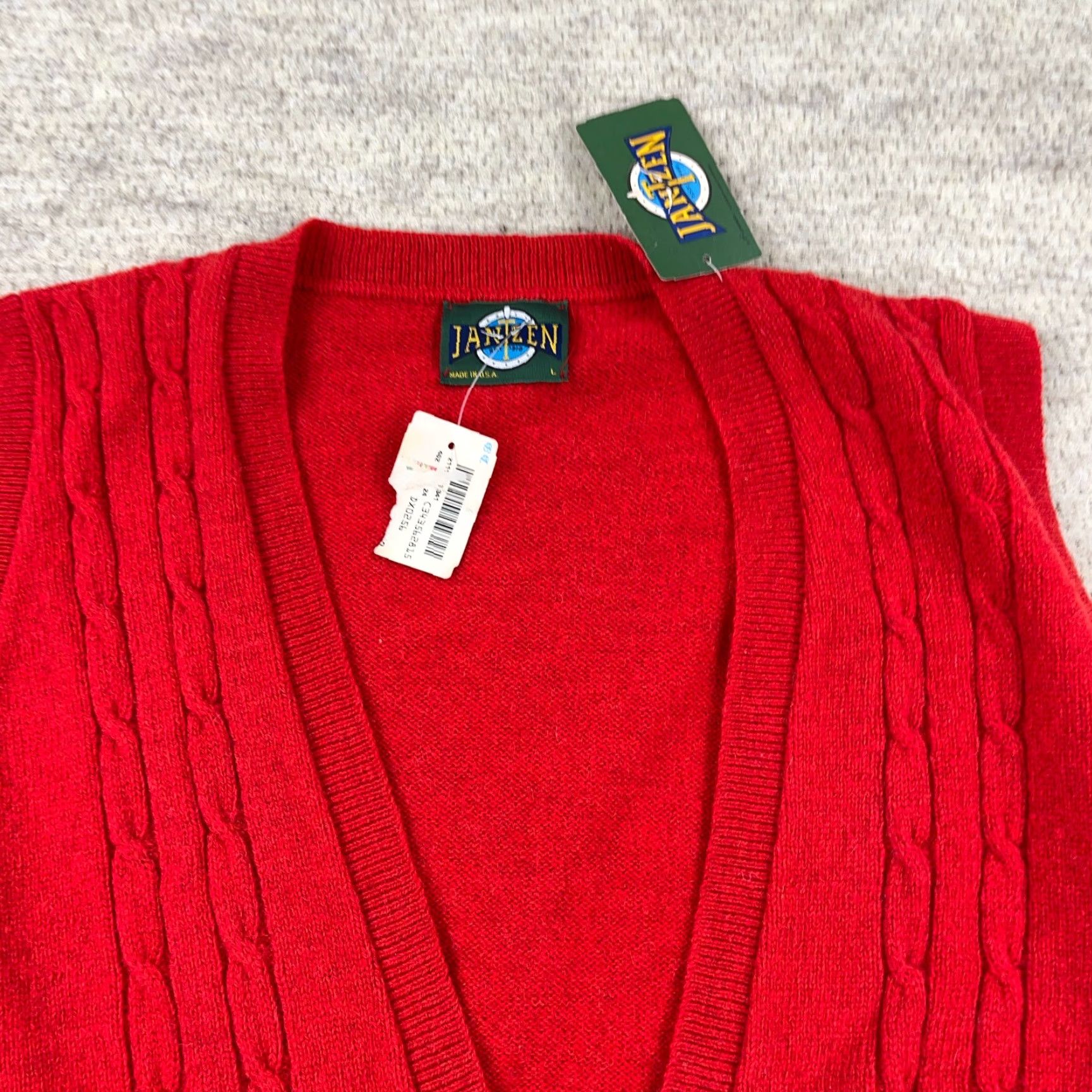 Jantzen VINTAGE Jantzen Sweater Vest Men Large Red Knit 90s Casual Classic Golf Size US L / EU 52-54 / 3 - 4 Thumbnail