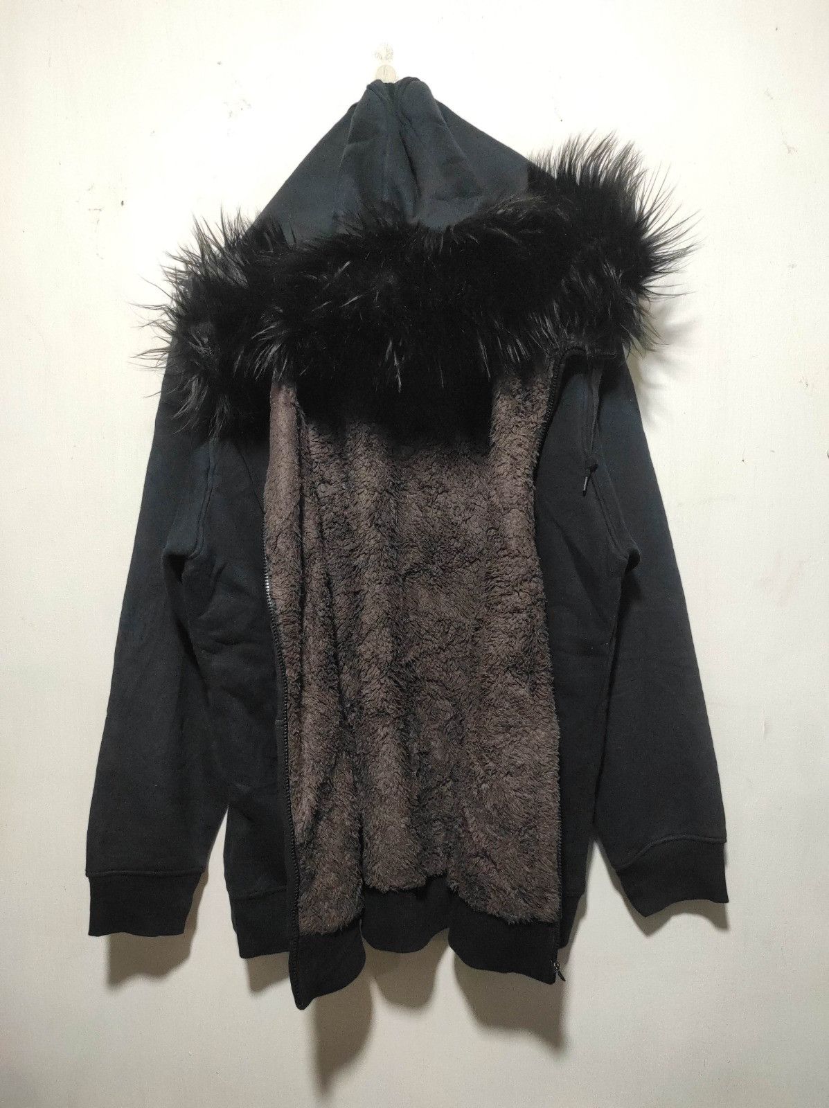 Uniqlo Uniqlo Black Sherpa Zip Fur Hoodie LGB style Size US XXL / EU 58 / 5 - 9 Thumbnail