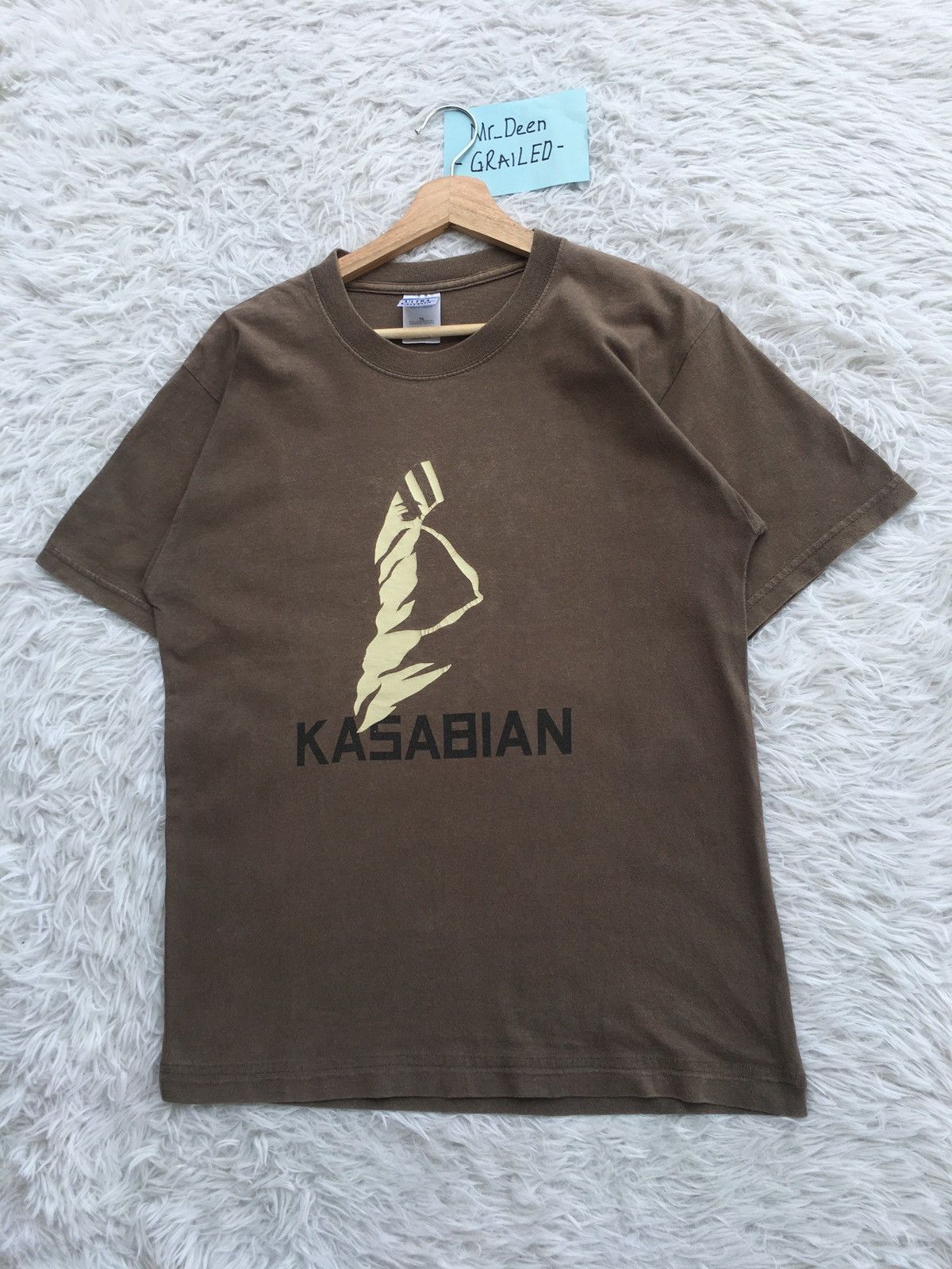 Band Tees Kasabian 2004 Y2K Men's Rock Band Tee Size US M / EU 48-50 / 2 - 3 Thumbnail