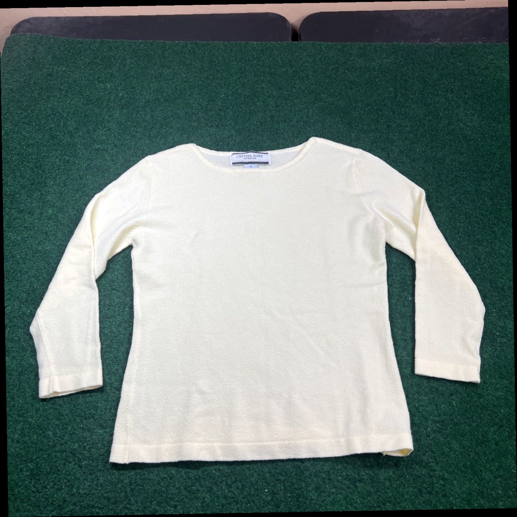 Vintage Crystal Kobe Yellow long sleeve sweater Chest Size Medium Light weight Comfy S Size M / US 6-8 / IT 42-44 - 1 Thumbnail