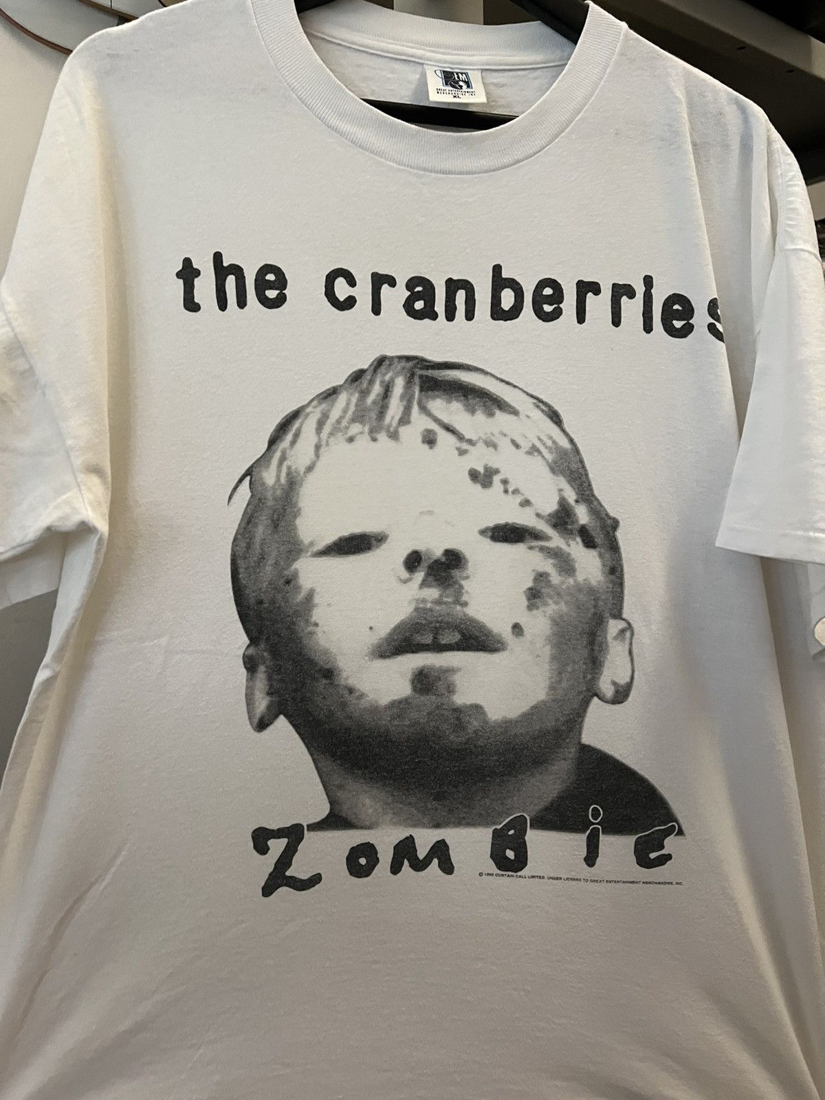 Vintage 1995 Vintage The Cranberries Zombie World Tour Size US XL / EU 56 / 4 - 1 Thumbnail
