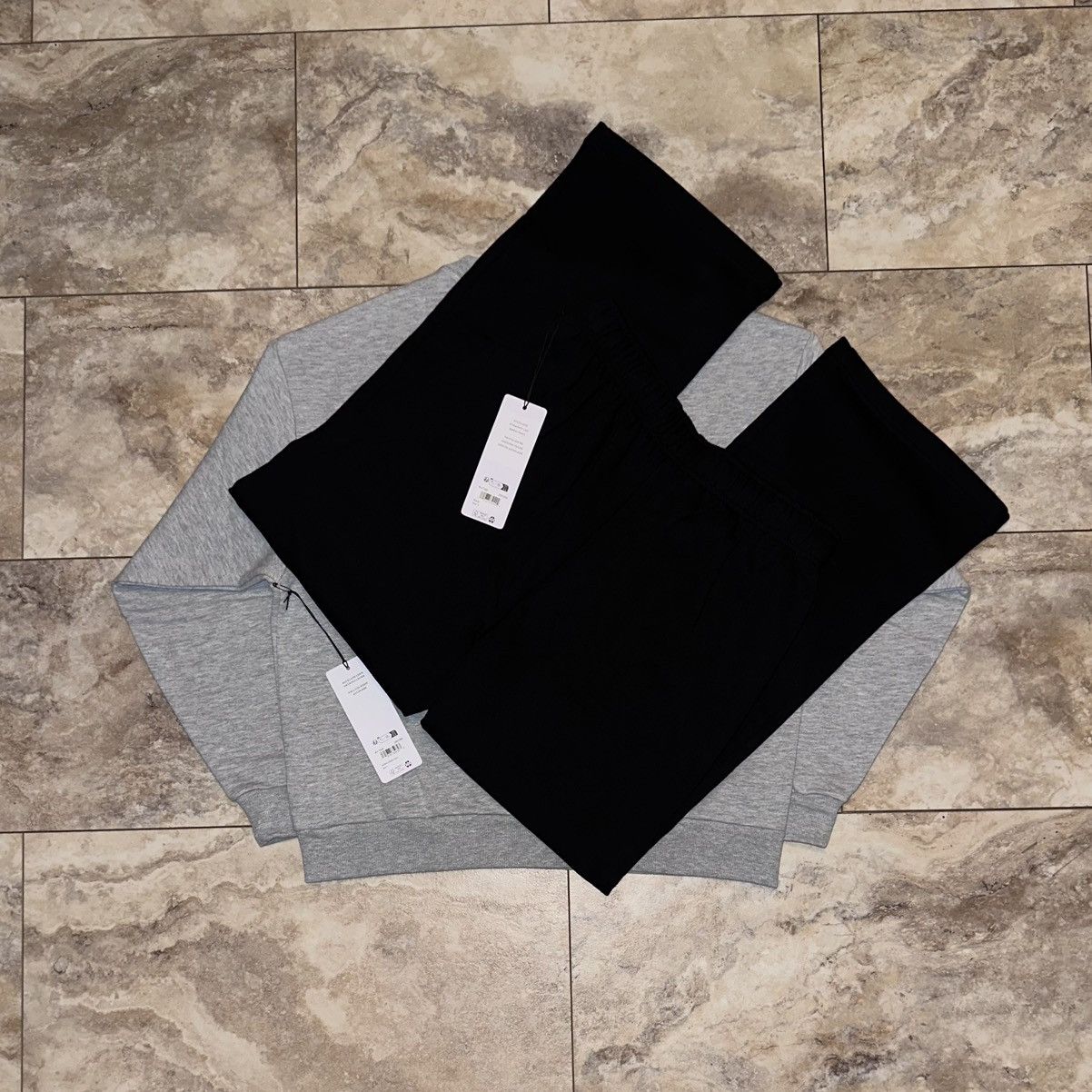 Alo Alo Yoga Accolade Crewneck & Sweatpants Set Grey/Black Large Size US L / EU 52-54 / 3 - 2 Thumbnail