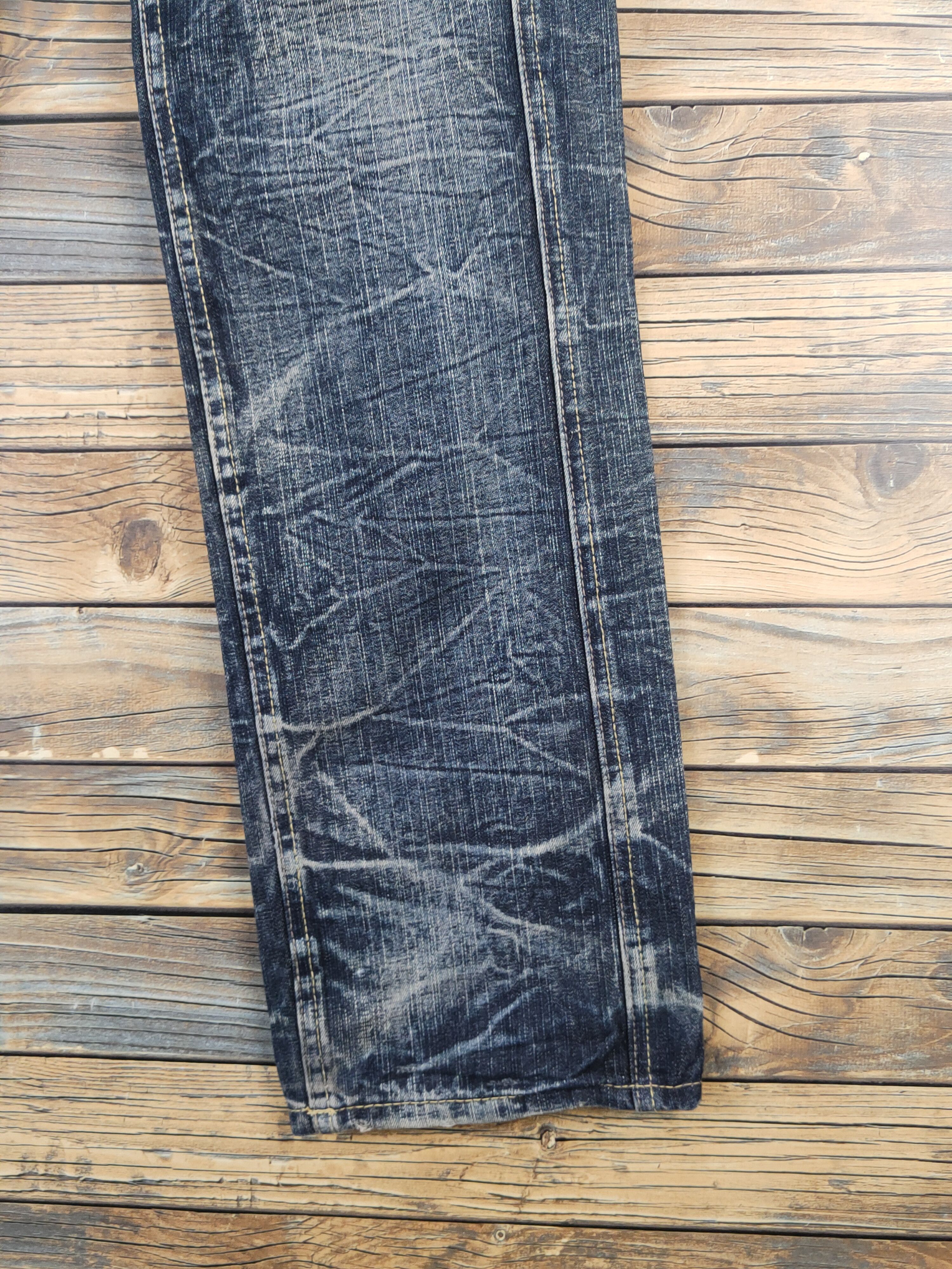 Japanese Brand Japan Dark Blue Distressed Ripped denim Jeans #W1386 Size US 32 / EU 48 - 6 Thumbnail
