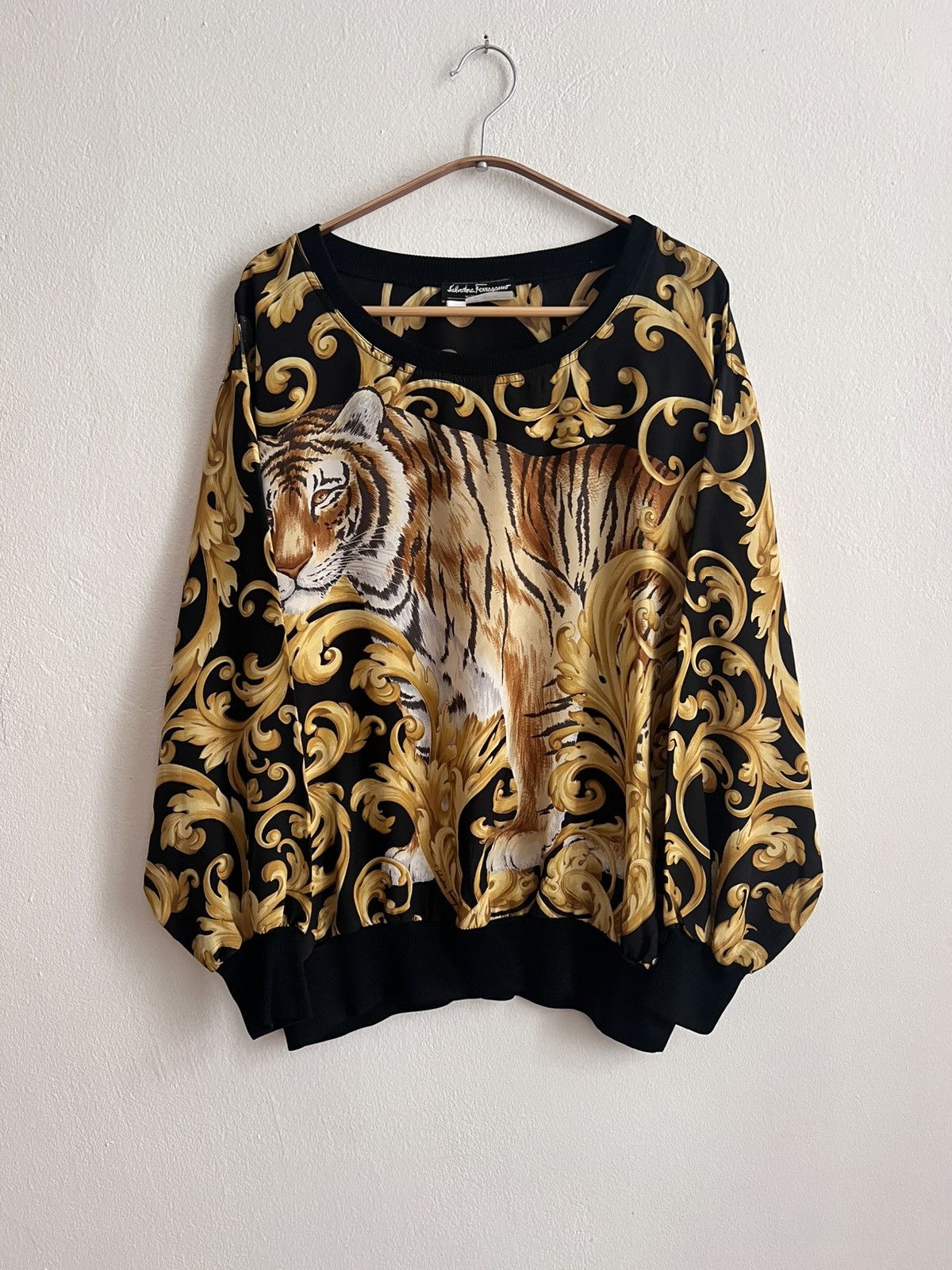 Salvatore Ferragamo Vintage Salvatore Ferragamo silk sweatshirt Size US M / EU 48-50 / 2 - 1 Thumbnail