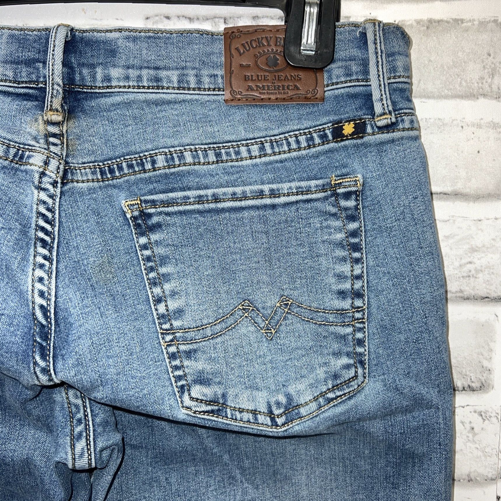 Lucky Brand Lucky Brand Sweet N Straight Blue Jeans Womens Size 6 /R28 Size 30" / US 8 / IT 44 - 3 Thumbnail