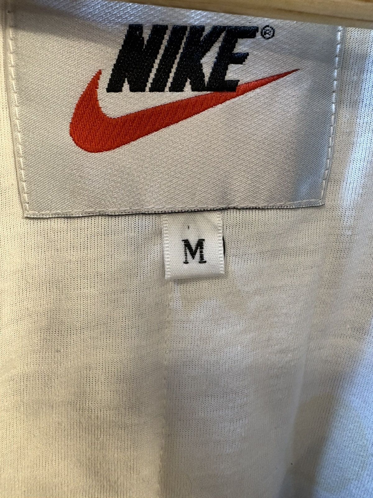 Nike Vintage Nike Swoosh Puffer Jacket Size US M / EU 48-50 / 2 - 5 Thumbnail