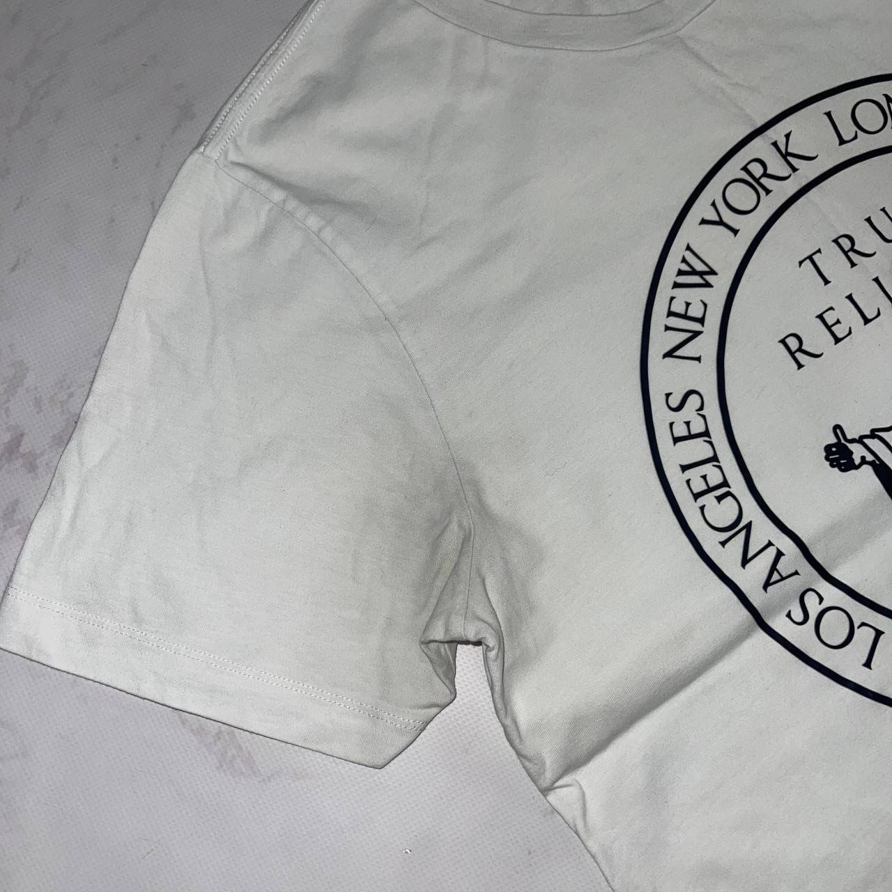 True Religion TRUE RELIGION SS STAMP BUDDHA Y2K TEES Sz L White Size US L / EU 52-54 / 3 - 7 Thumbnail