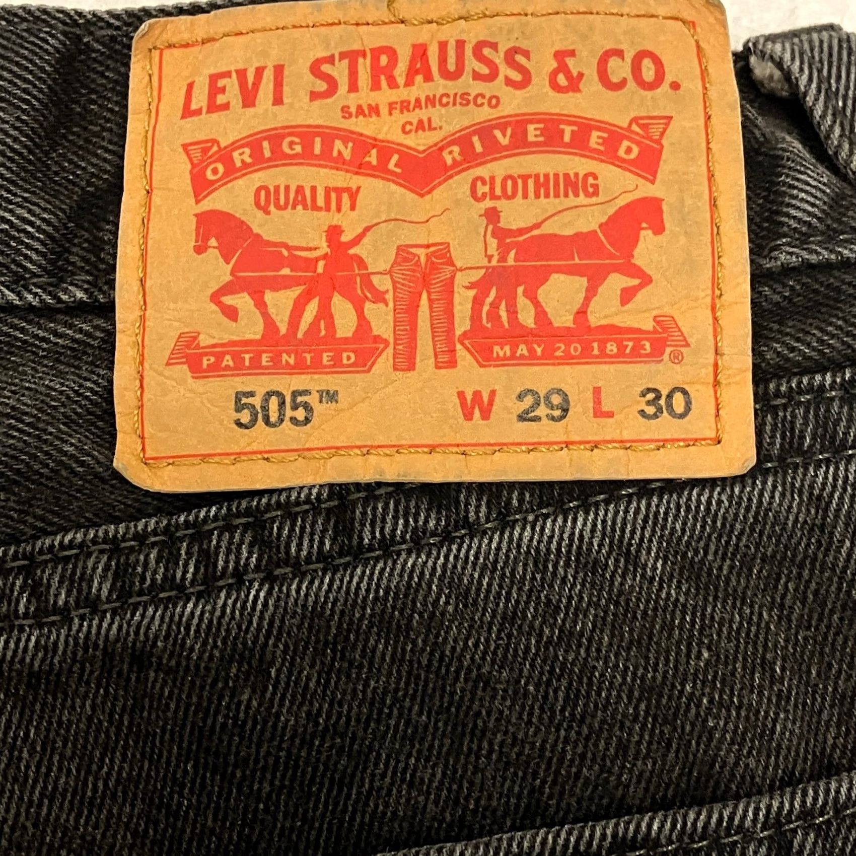 Levi's VINTAGE Levis 505 Jeans Mens 28W 28L Black Denim Regular Straight Fit Red Tab Size US 28 / EU 44 - 6 Thumbnail