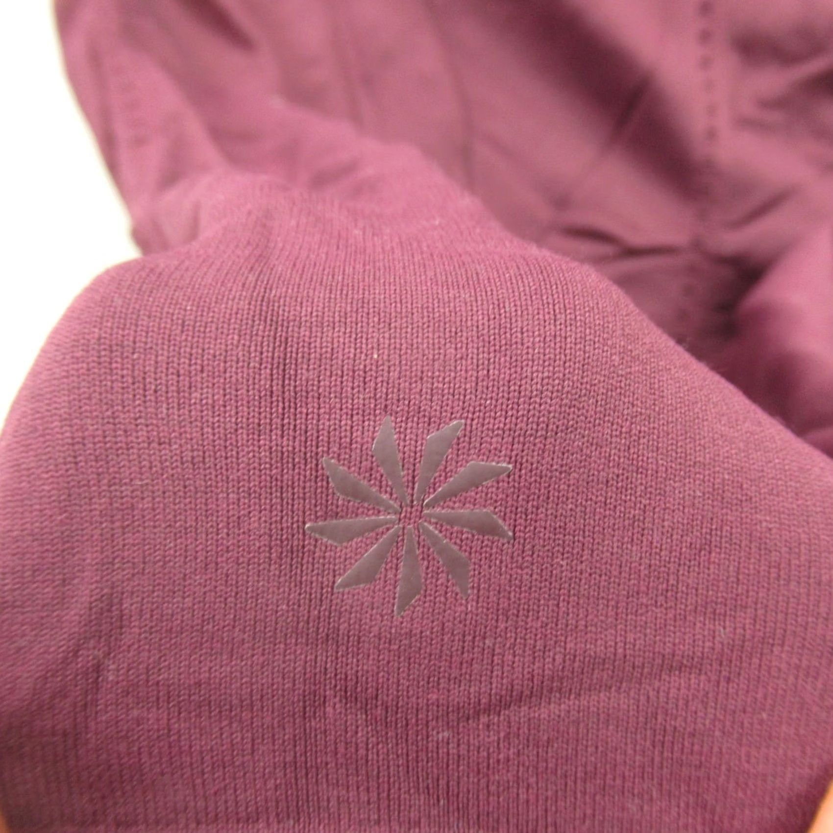 Athleta Athleta Shirt Womens Long Sleeve Crew Neck Burgundy Outdoors Casual L Red Size L / US 10 / IT 46 - 4 Thumbnail