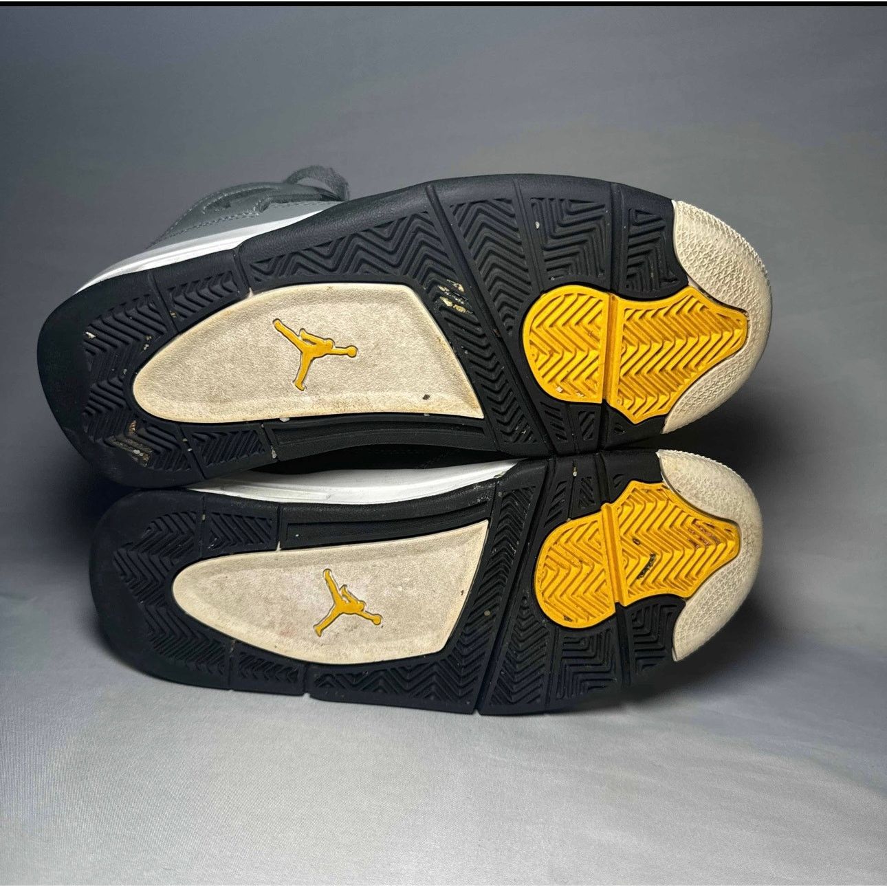 Jordan Brand × Nike Size 5.5 - Air Jordan 4 Retro GS Cool Grey 2019 Men's Shoes Size US 5.5 / EU 38 - 6 Thumbnail