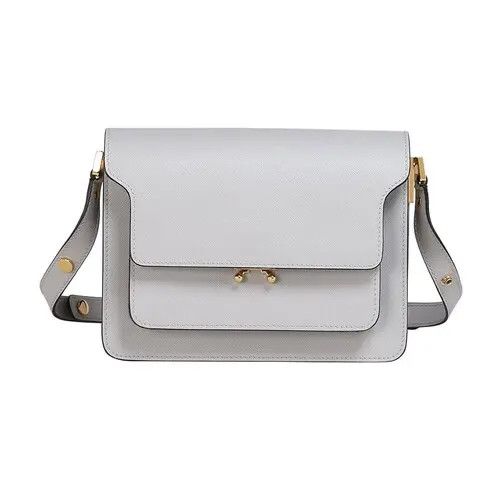 oc11z0525 Size: OS/Trunk Bag in Grey