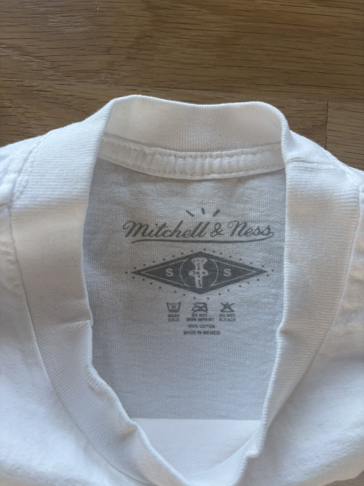 Mitchell & Ness × Travis Scott Travis Scott Michell & Ness Florida Handdrawn Tee Size US S / EU 44-46 / 1 - 6 Thumbnail