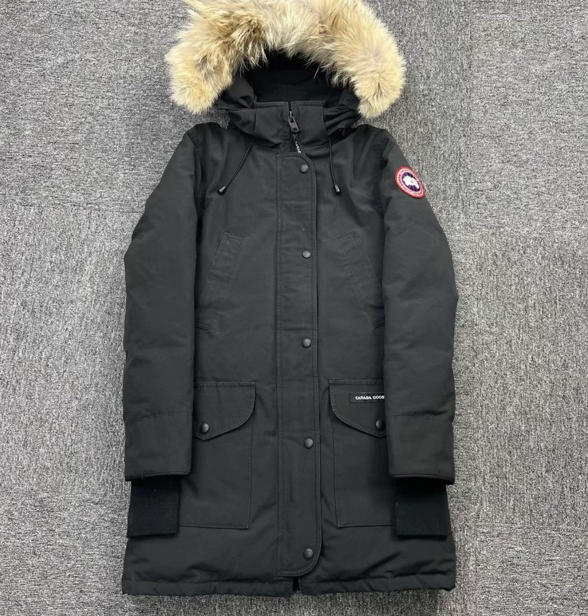 Canada Goose Canada Goose / Black Mid-Length Parka Down Jacket K12 Size XS / US 0-2 / IT 36-38 - 1 Thumbnail