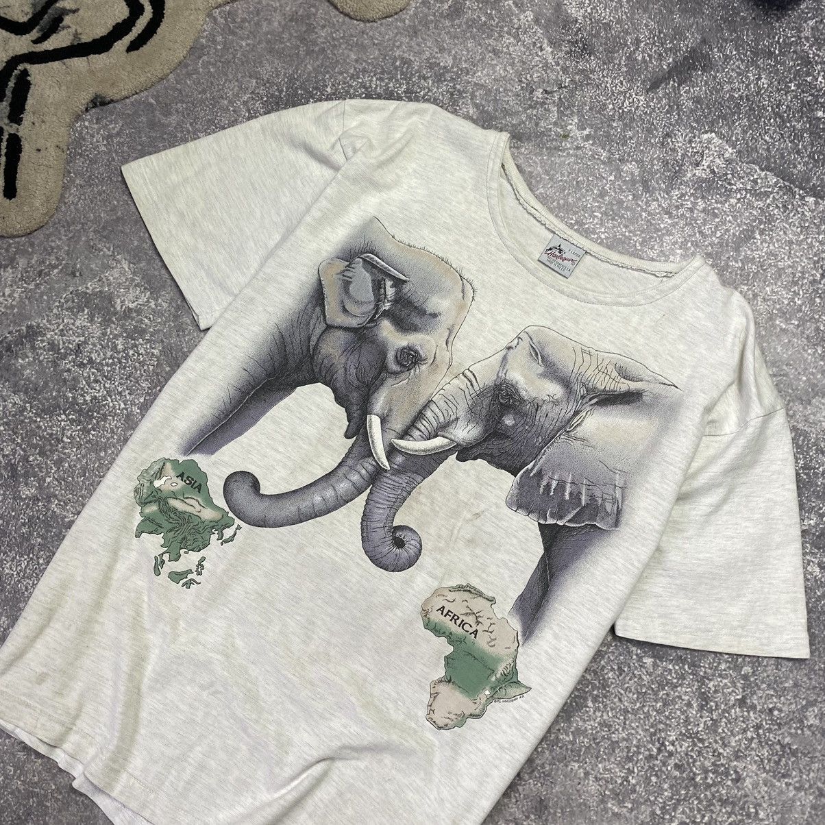 Vintage Vintage Harleguin 1992 Big Elephant logo Nature tee Size US XL / EU 56 / 4 - 5 Thumbnail