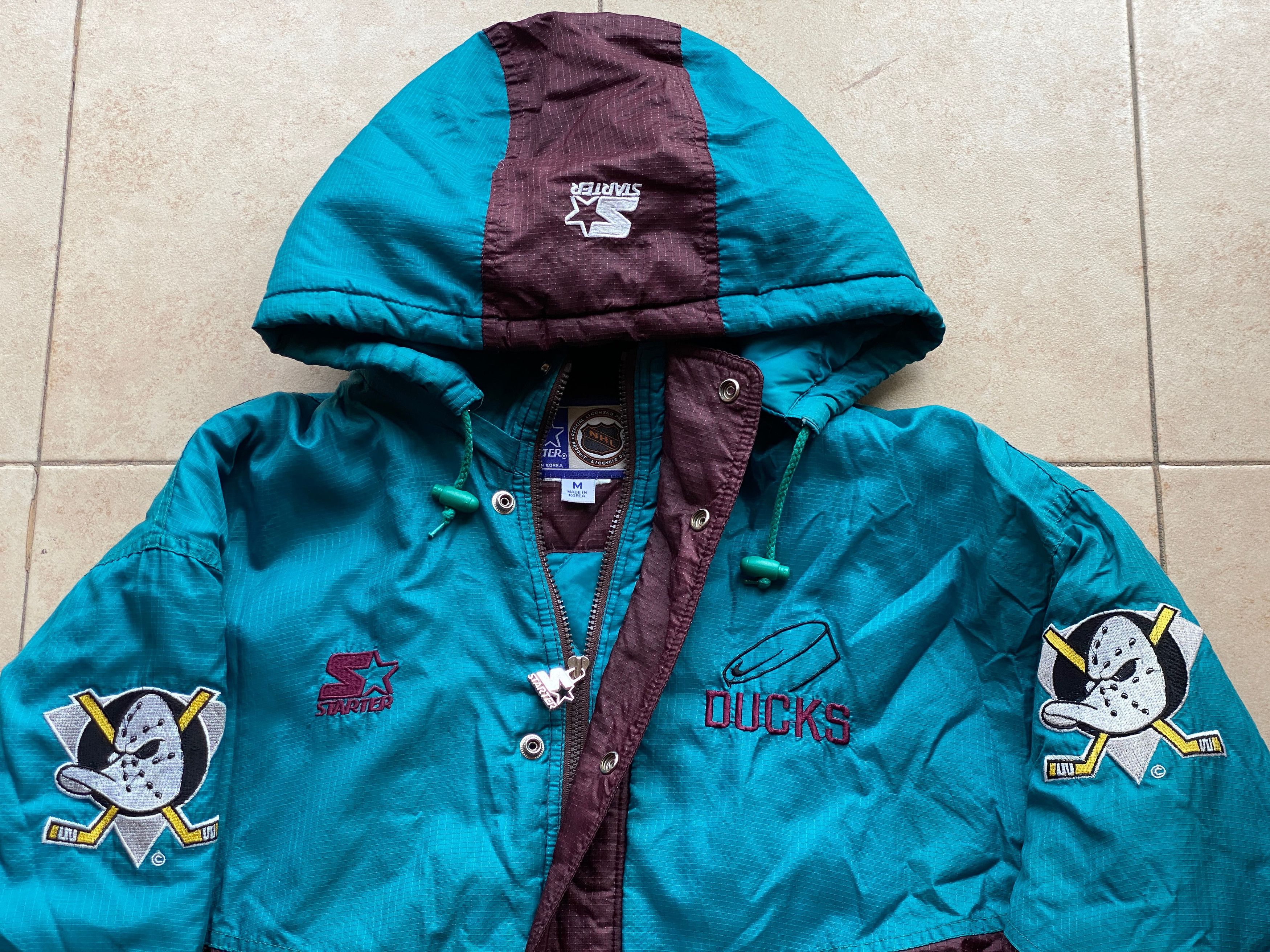 Starter Anaheim Mighty Ducks 90s STARTER puffer teal NHL vtg Size US M / EU 48-50 / 2 - 2 Thumbnail