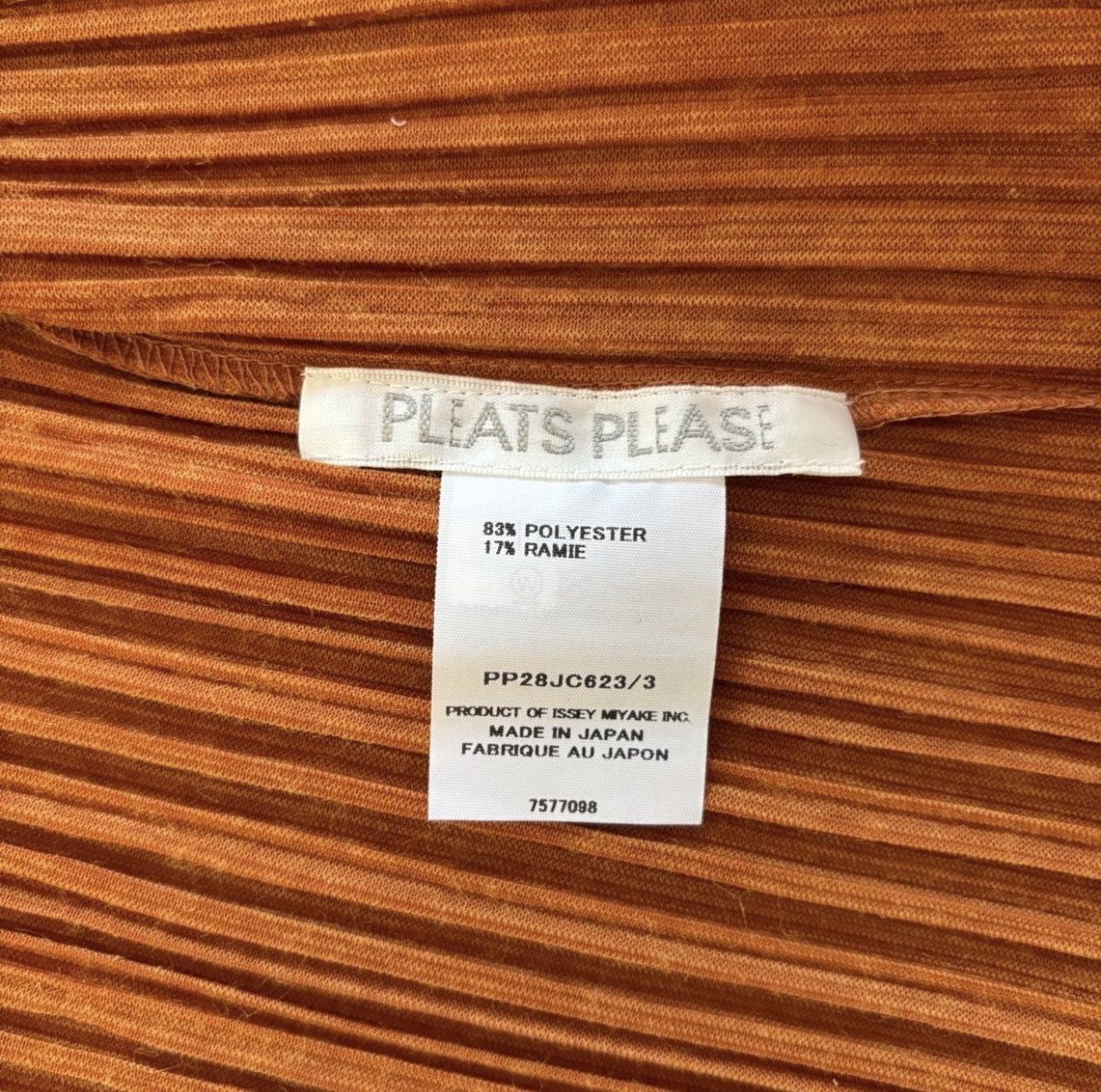 Issey Miyake Pleats Please Issey Miyake Pleated Cardigan Jacket Rust Size M / US 6-8 / IT 42-44 - 4 Thumbnail