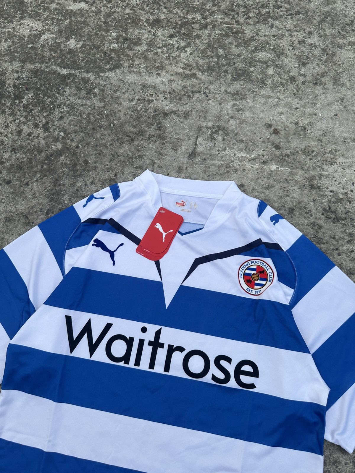 Puma Vintage Puma Reading Soccer Jersey Streetwear Rare Style M Size US M / EU 48-50 / 2 - 2 Thumbnail