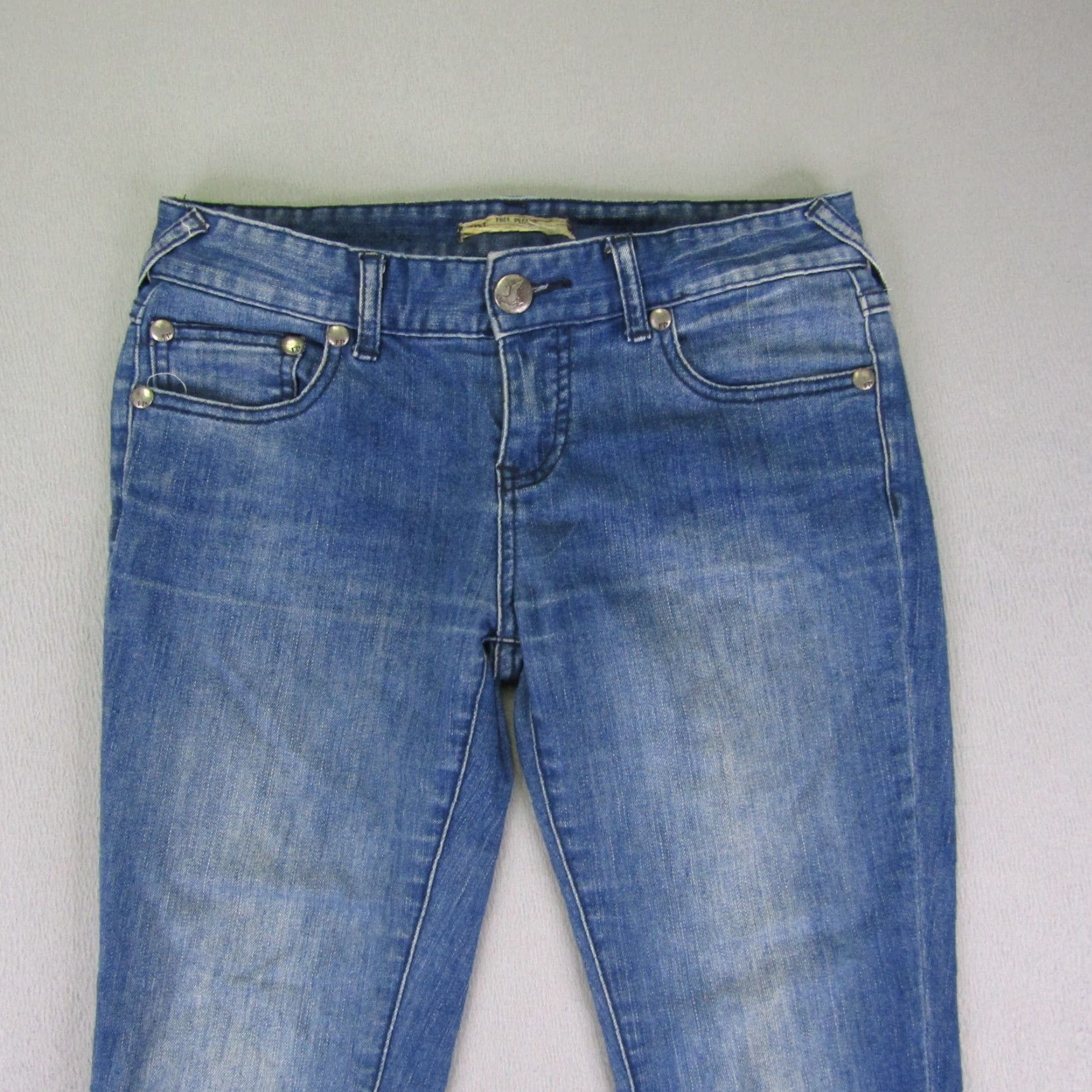 Free People VINTAGE Free People Jeans Women's Skinny Pants 26 Blue Denim Ankle Zip Stretch Pockets 2010s Womens Size 26" / US 2 / IT 38 - 2 Thumbnail
