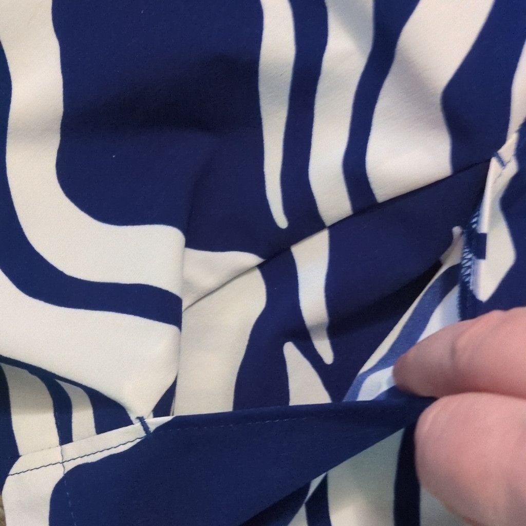 Chicos Zenergy By Chico's Blue White Golf Jacket Size 2 Size L / US 10 / IT 46 - 5 Thumbnail