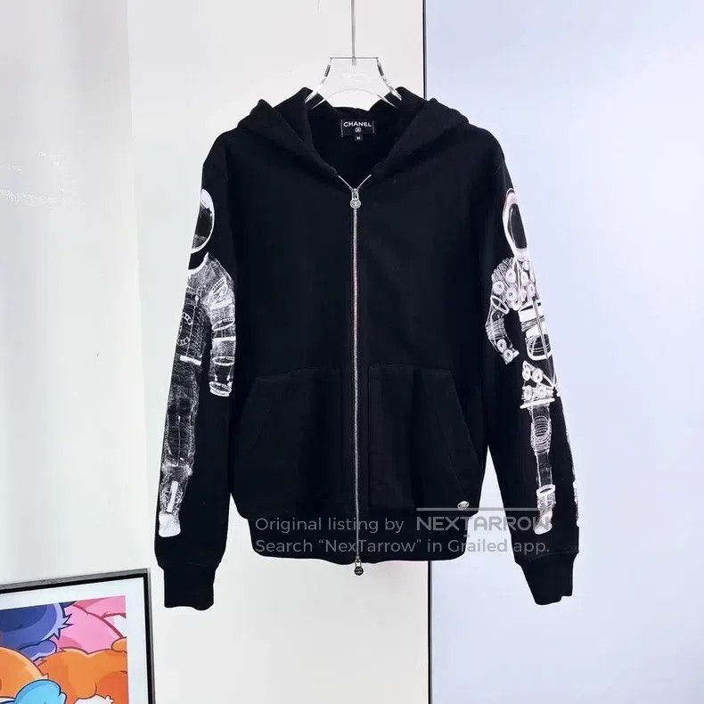 Chanel Chanel 17K Space Series Black Zipper Jacket Size XS / US 0-2 / IT 36-38 - 1 Thumbnail