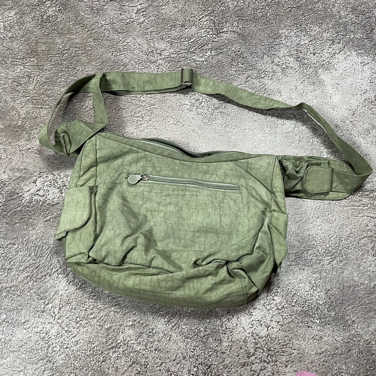 Vintage Vintage 90s Japanese Nylon Shoulder Bag Alt Goth Punk OS Size ONE SIZE - 12 Thumbnail