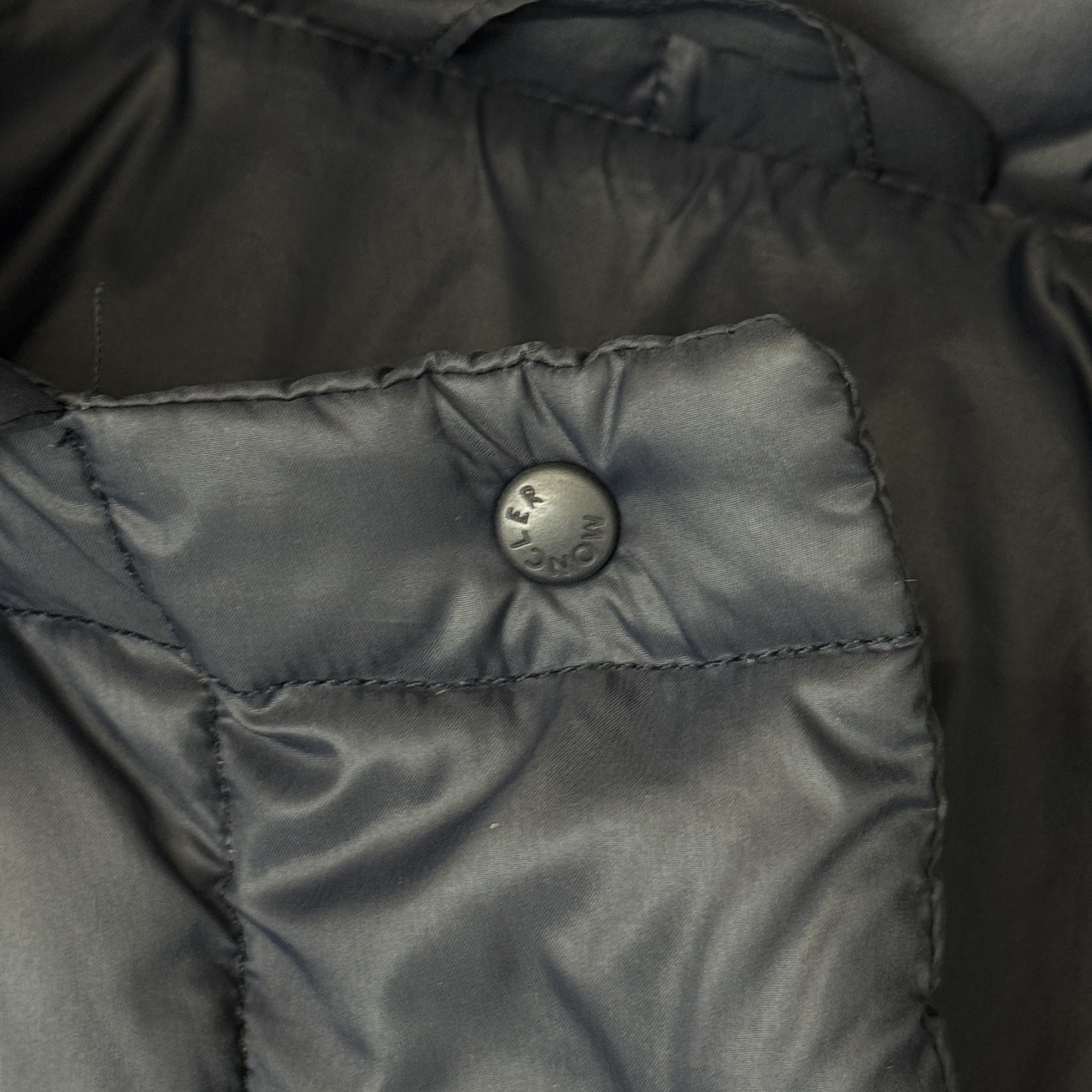 Moncler Vintage women's down puffer jacket Size S / US 4 / IT 40 - 4 Thumbnail