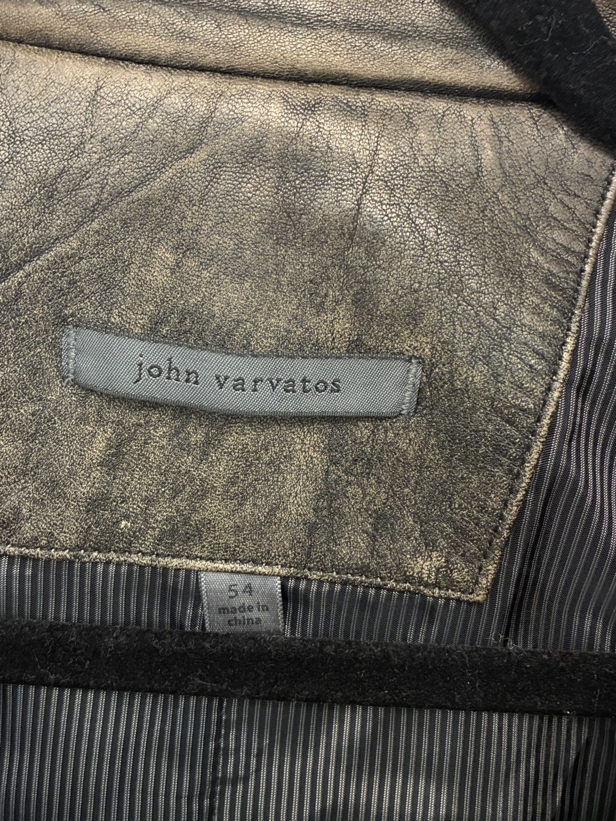 John Varvatos Distressed Leather Chelsea Biker Jacket EU54 USA44 Size US L / EU 52-54 / 3 - 9 Thumbnail