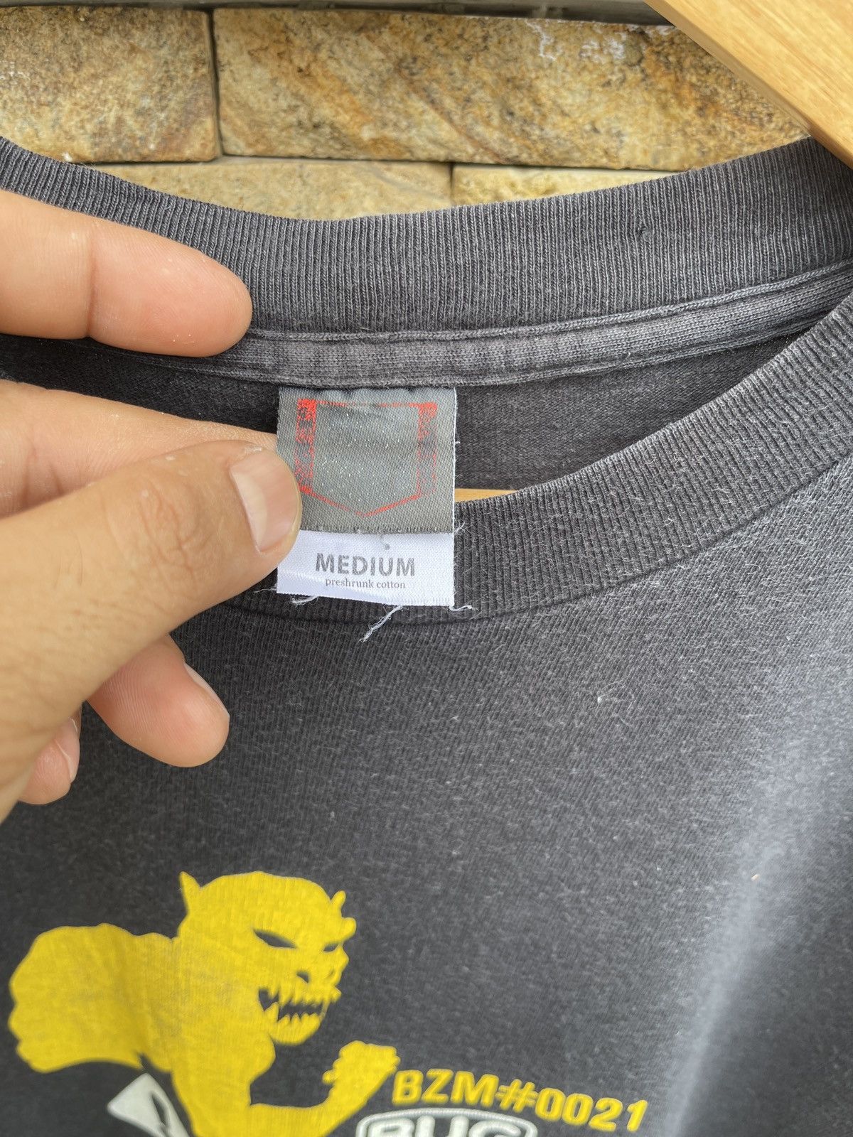 Band Tees Rare🔥Sun Faded BUG BZM #0021 Japan Band ERD GRUNGE TEE Size US M / EU 48-50 / 2 - 4 Thumbnail