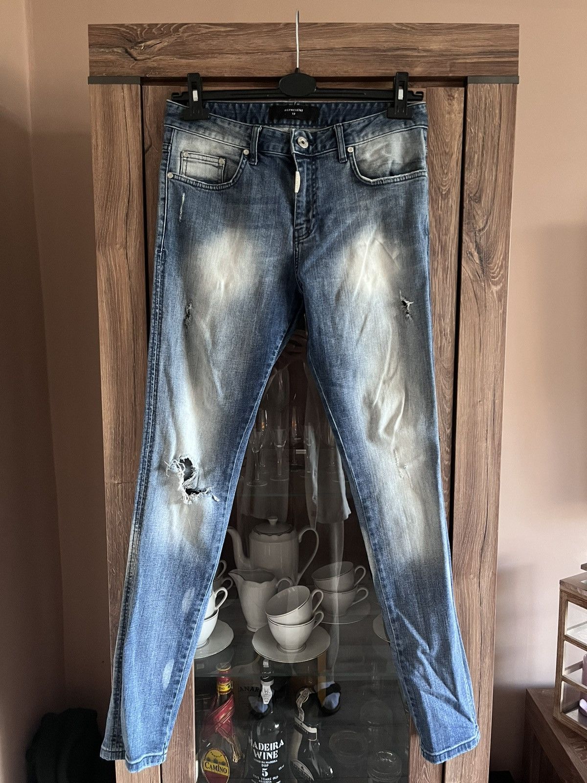 Represent Clo. amiri style Represent distressed skinny jeans Size US 32 / EU 48 - 2 Thumbnail