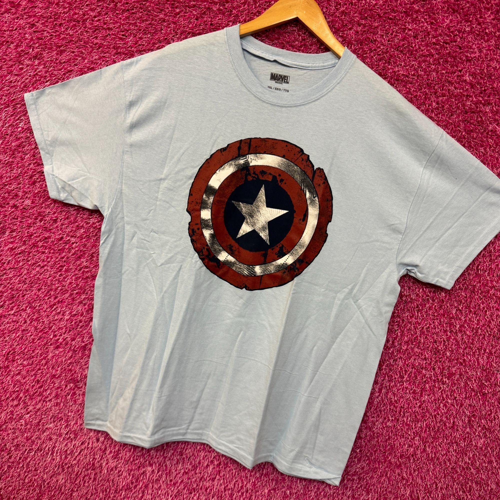 Marvel Comics Captain America War Torn Shield Marvel T-shirt Size 2XL Size US XXL / EU 58 / 5 - 3 Thumbnail