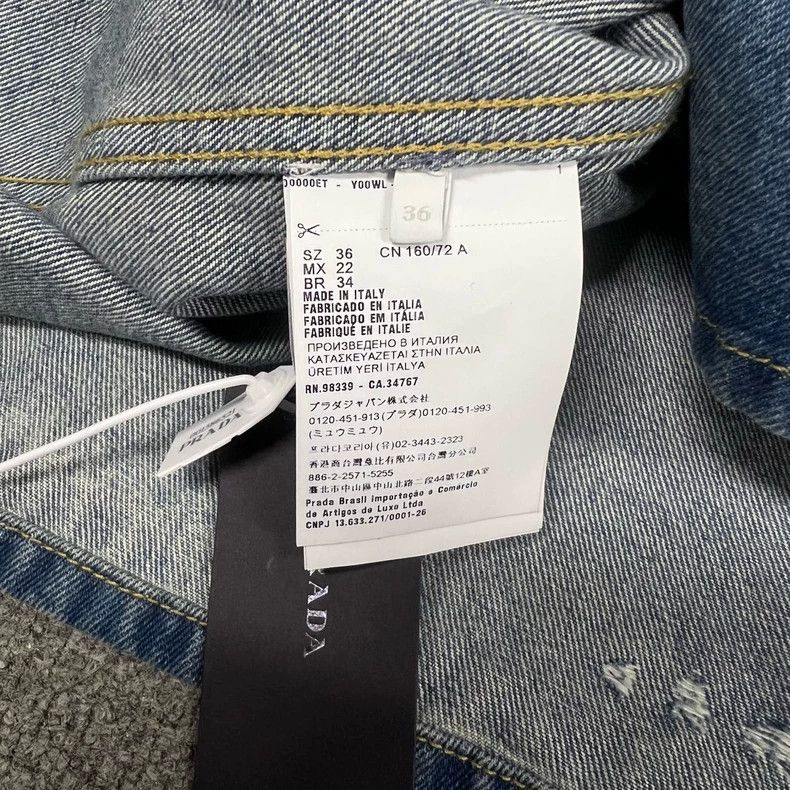 Prada Prada Size 36 Triangle silhouette denim shirt jacket size Size US S / EU 44-46 / 1 - 8 Thumbnail