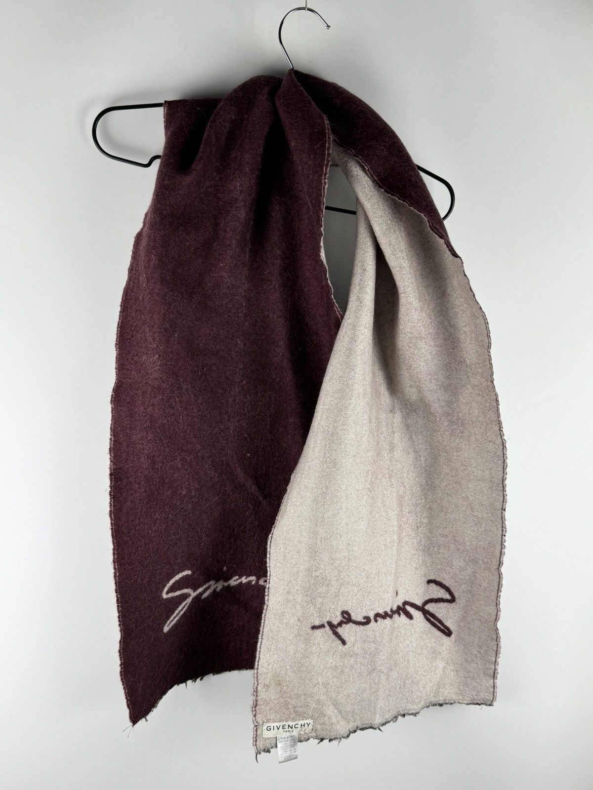 Givenchy GIVENCHY Signature Logo Unisex Bi Color Wool Silk Scarf Size ONE SIZE - 7 Thumbnail