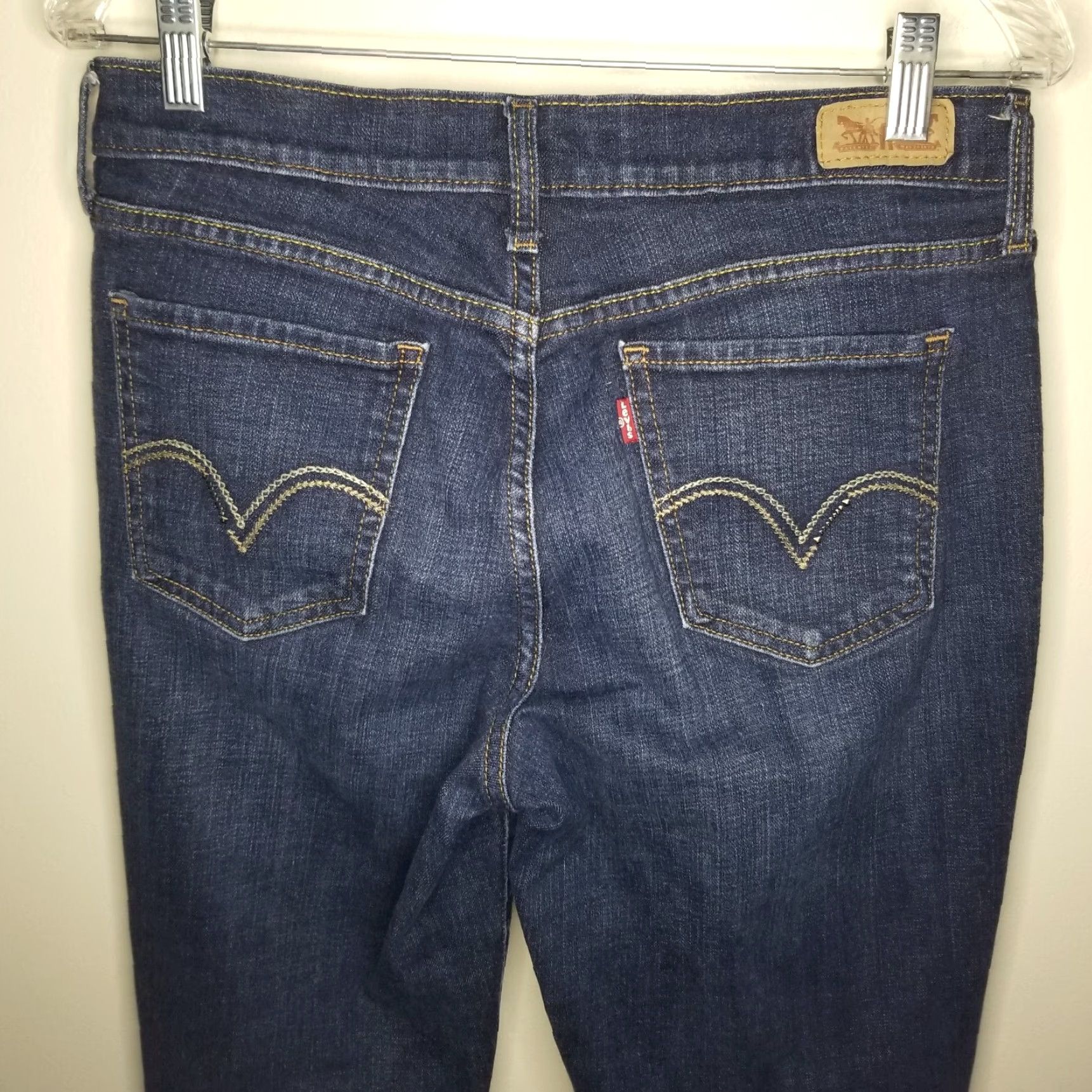 Levi's VINTAGE? (No vintage indicator) Levi's 515 Jeans Bootcut Women Size 8 Blue 32x33 Women's Jeans Levi 515 Bootcut Blue Size 8 Womens Size 30" / US 8 / IT 44 - 5 Thumbnail