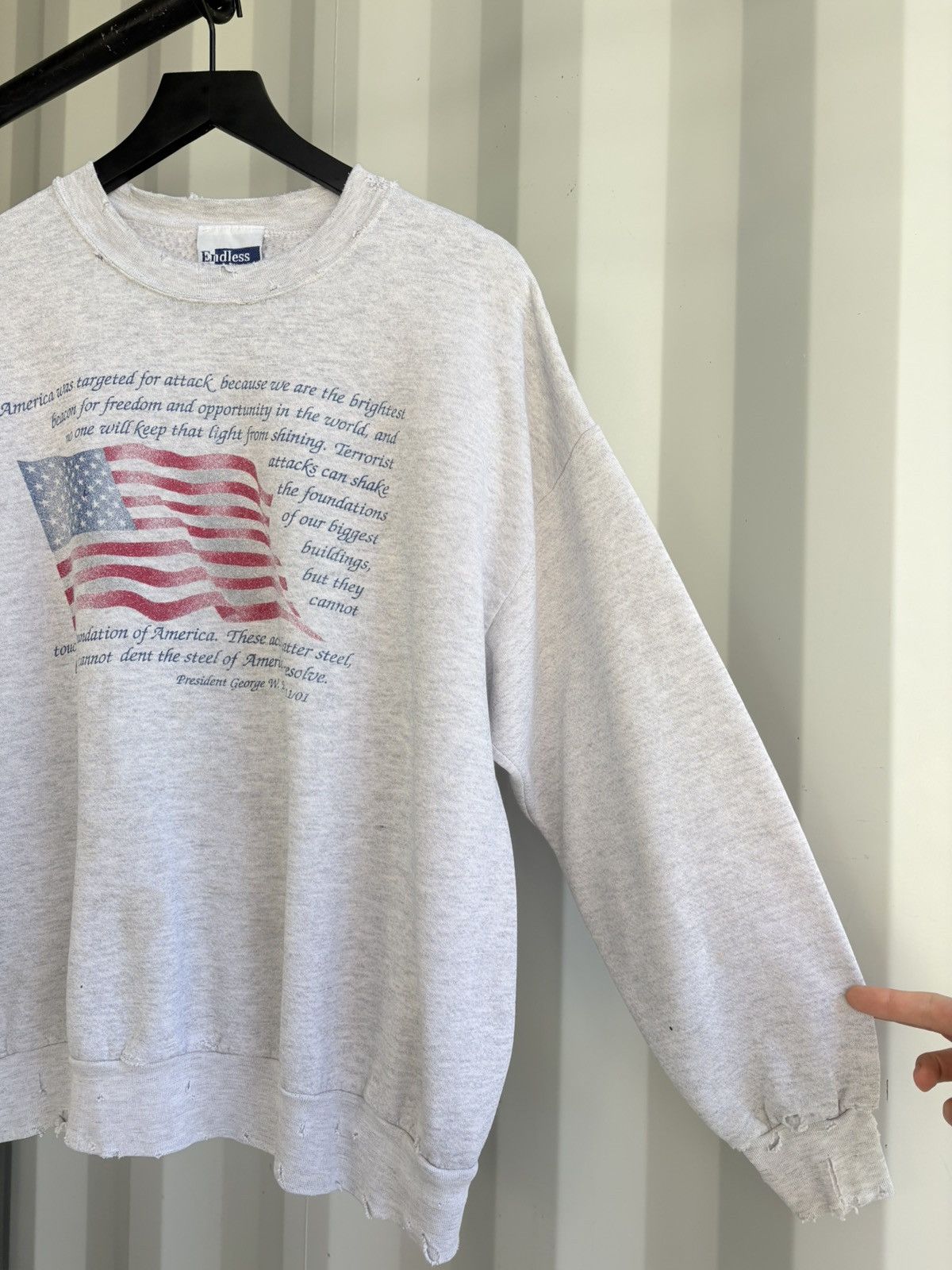 Vintage Vintage America Flag Sweatshirt Faded Distressed Grunge Band Size US XL / EU 56 / 4 - 2 Thumbnail