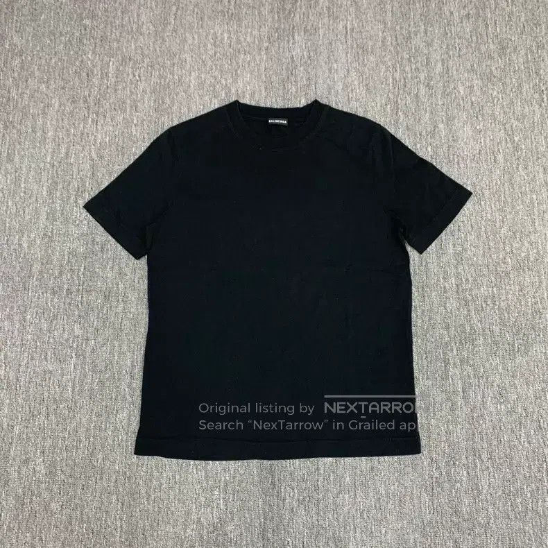 Balenciaga Balenciaga Short Sleeve T-Shirt with Back Logo Size US S / EU 44-46 / 1 - 1 Thumbnail