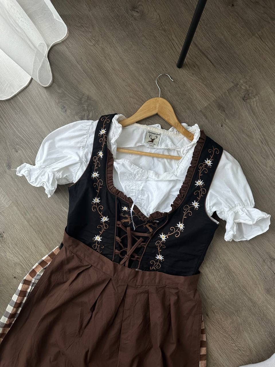 Japanese Brand × Vintage Vintage Alpenmarchen Dirndl Dress Oktoberfesttracht Bavarian Size M / US 6-8 / IT 42-44 - 9 Thumbnail